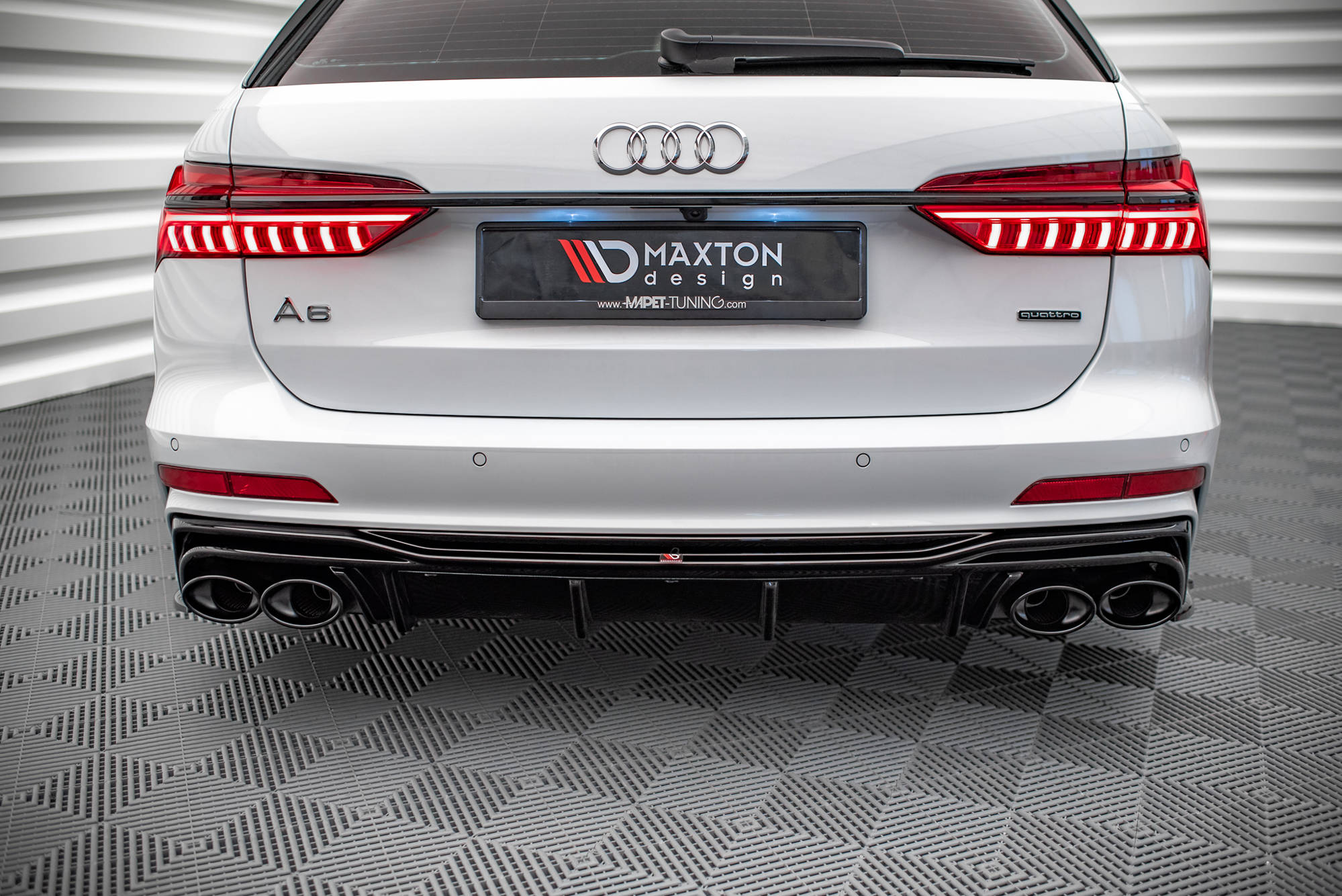 Street+ Heck Ansatz Diffusor + Endrohre passend für Audi A6 S-Line / S6 C8 / C8 FL