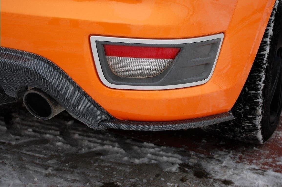 Heck Ansatz Flaps Diffusor V.2 für Ford Focus ST Mk2 schwarz Hochglanz