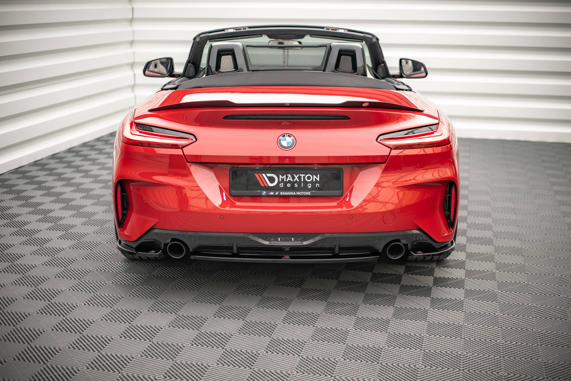 Street+ Mittlerer Diffusor Heck Ansatz passend für BMW Z4 M-Paket G29 schwarz Hochglanz