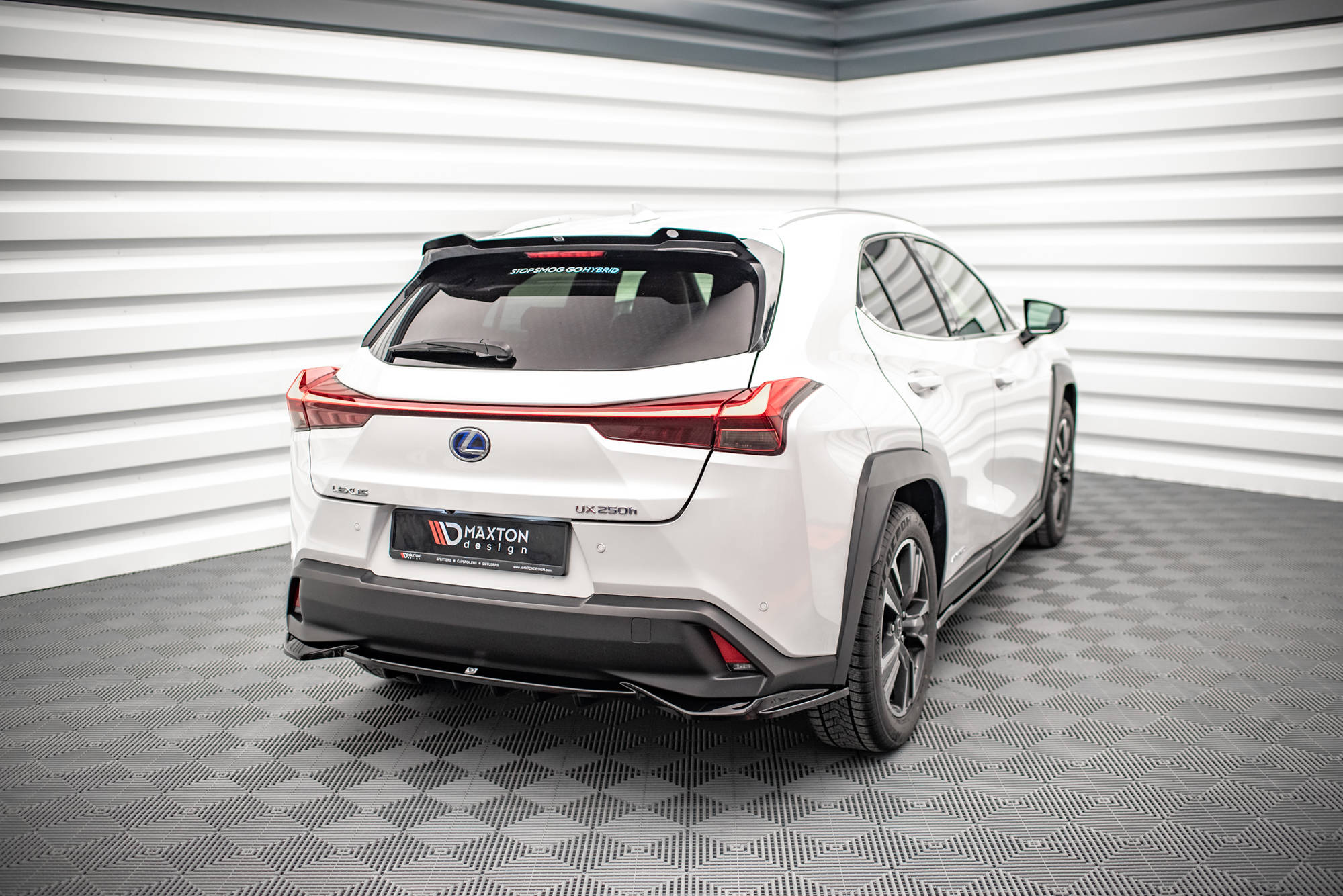 Heck Spoiler Aufsatz Abrisskante passend für Lexus UX F-Sport Mk1 schwarz Hochglanz