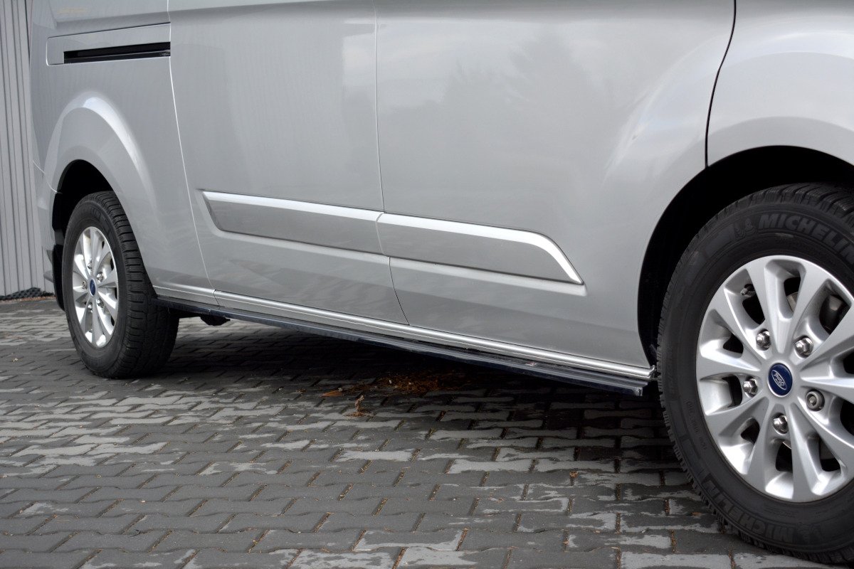 Seitenschweller Ansatz für Ford Transit Custom Mk1 FL schwarz Hochglanz