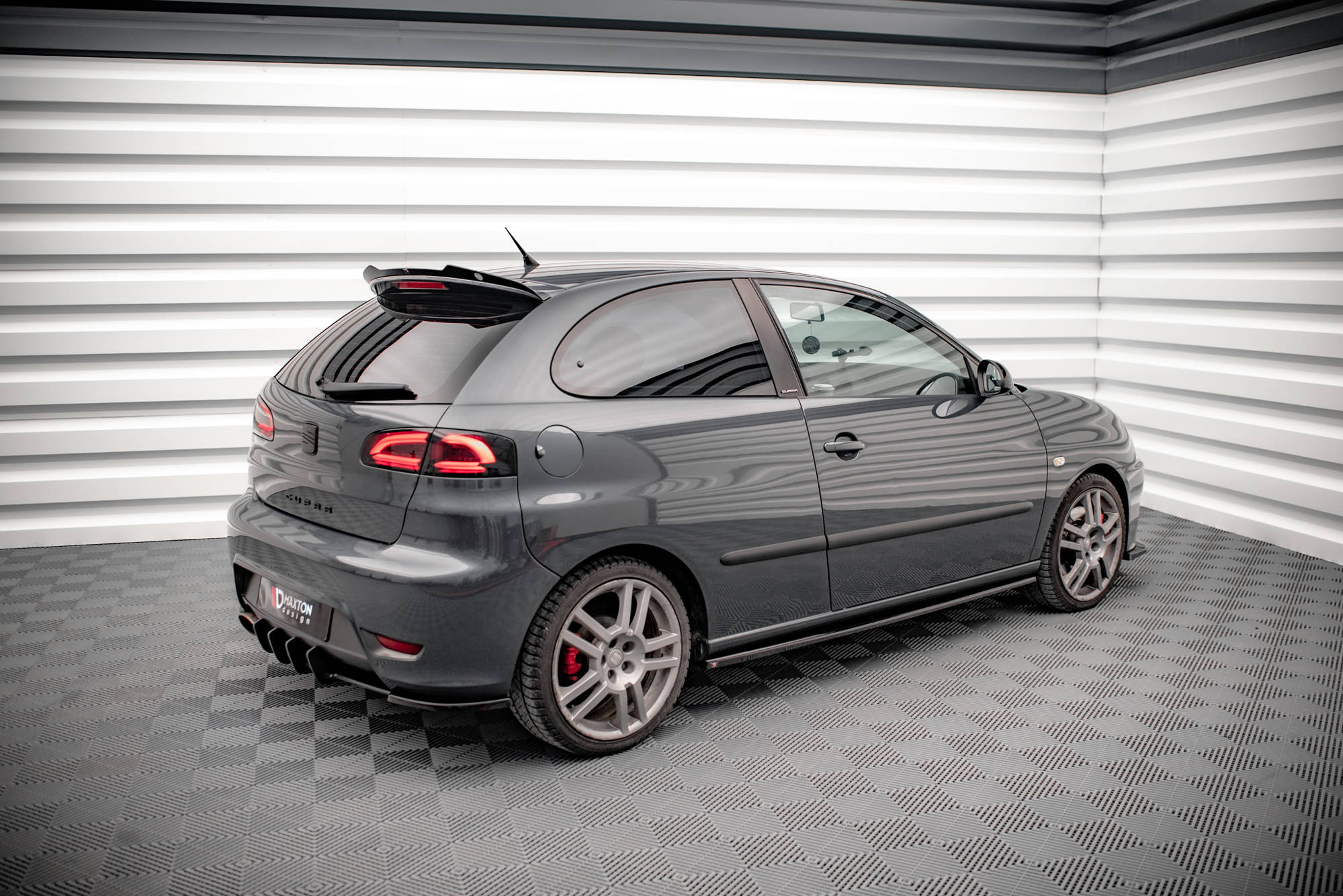 Street+ Seitenschweller Leisten passend für Seat Ibiza CUPRA Mk3 schwarz Hochglanz