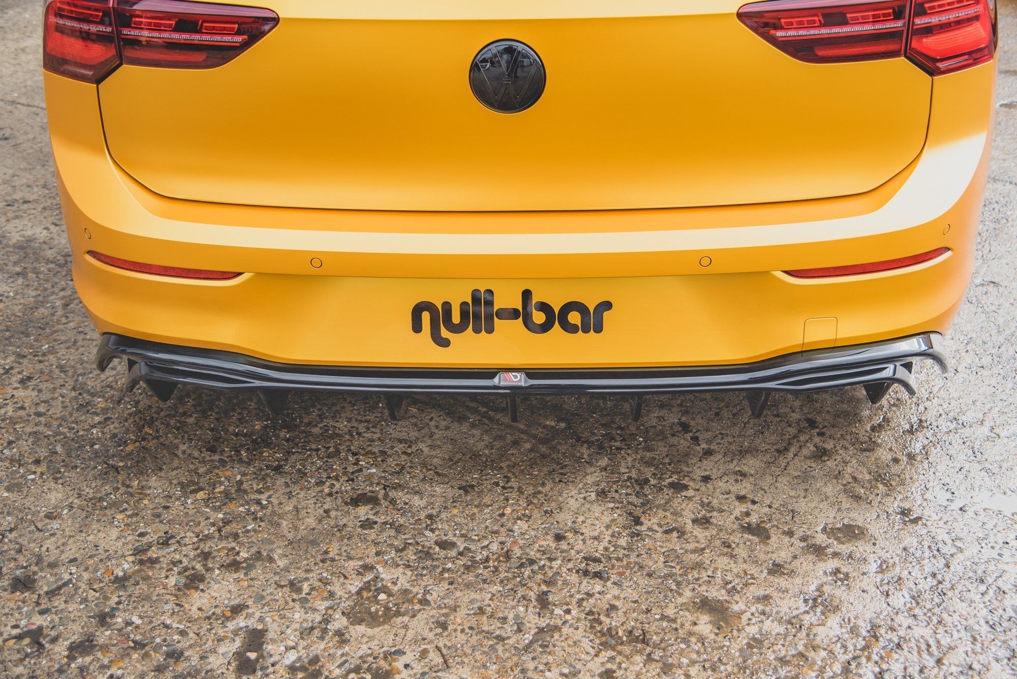 Diffusor Heck Ansatz für VW Golf Mk8 Facelift schwarz Hochglanz