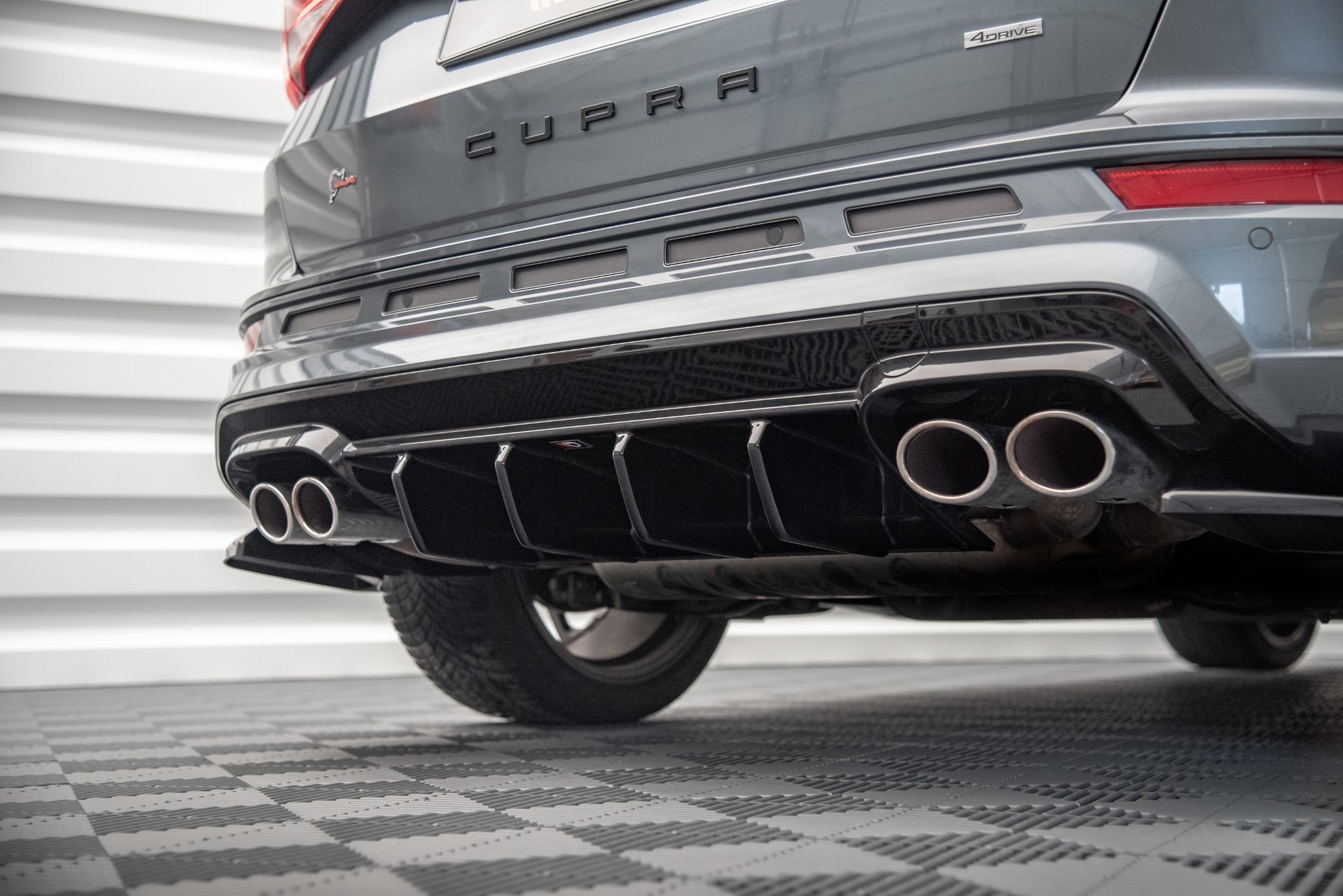 Heckansatz Diffusor passend für CUPRA Ateca Mk1 / Mk1 FL schwarz Hochglanz
