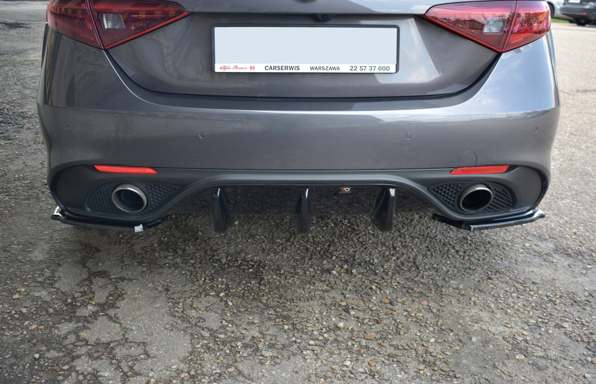 Diffusor Heck Ansatz für Alfa Romeo Giulia Veloce schwarz Hochglanz