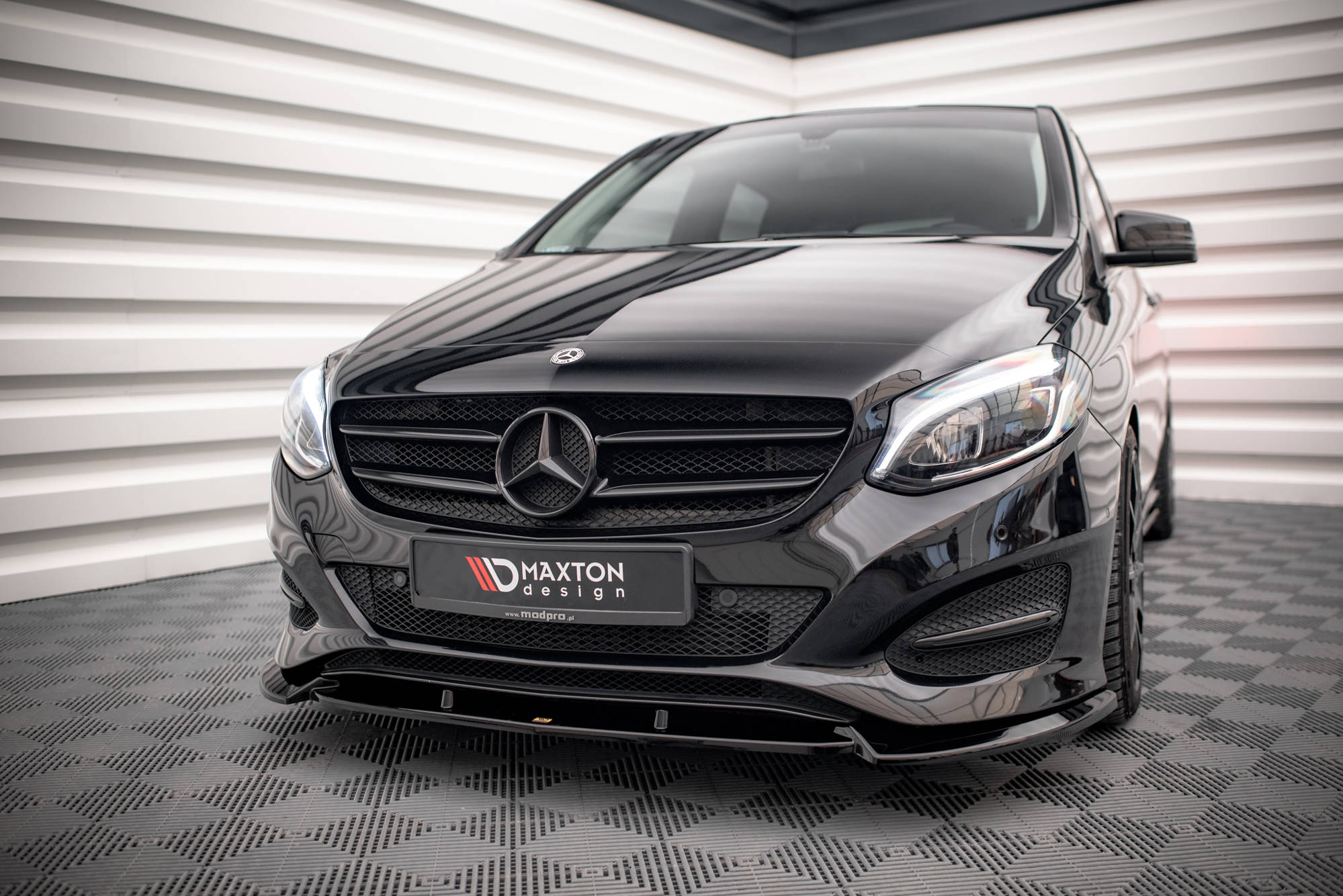 Street+ Spoilerlippe Front Ansatz passend für Mercedes B W246 FL schwarz Hochglanz