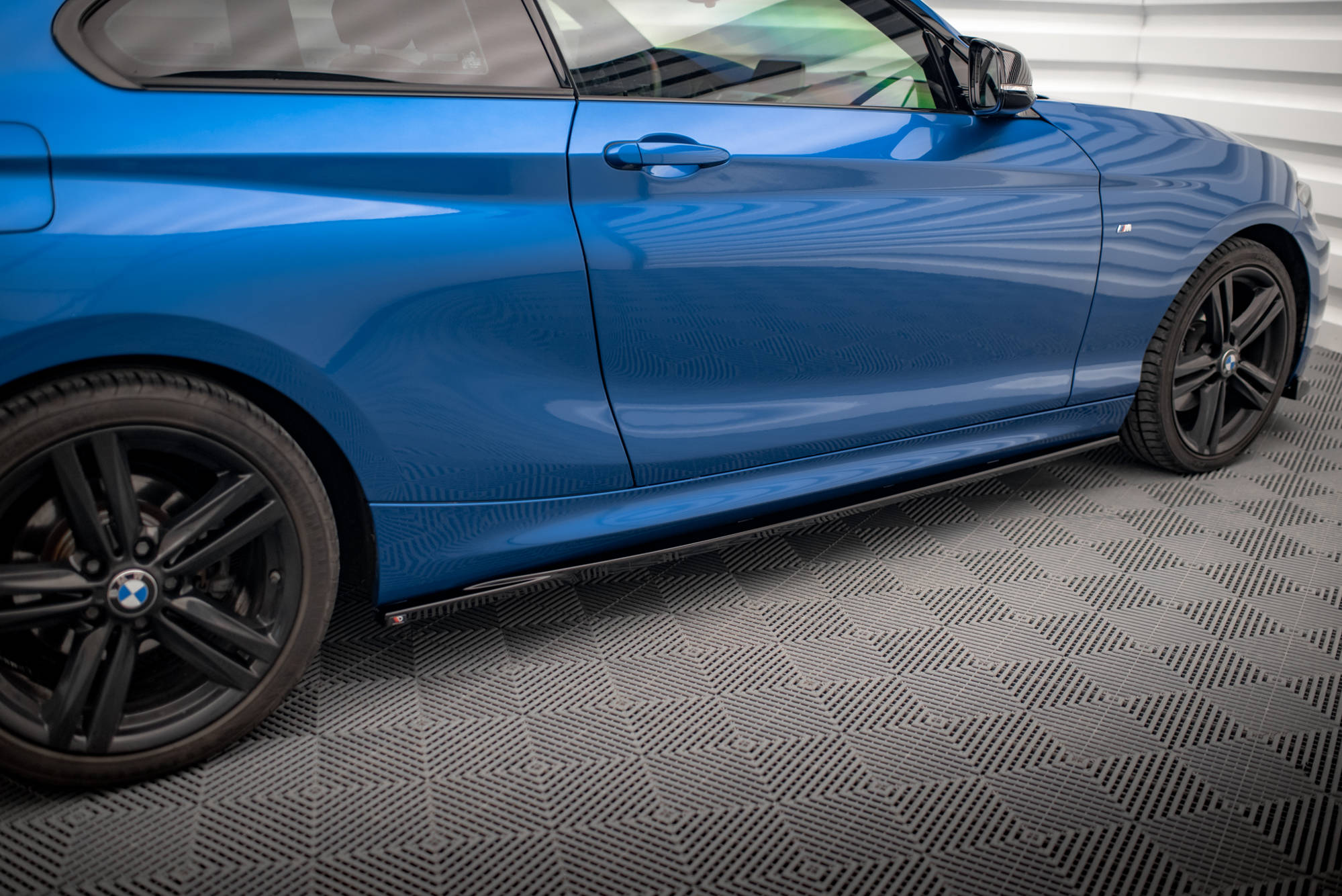 Street+ Seitenschweller Leisten passend für BMW 2 M-Paket F22 schwarz Hochglanz