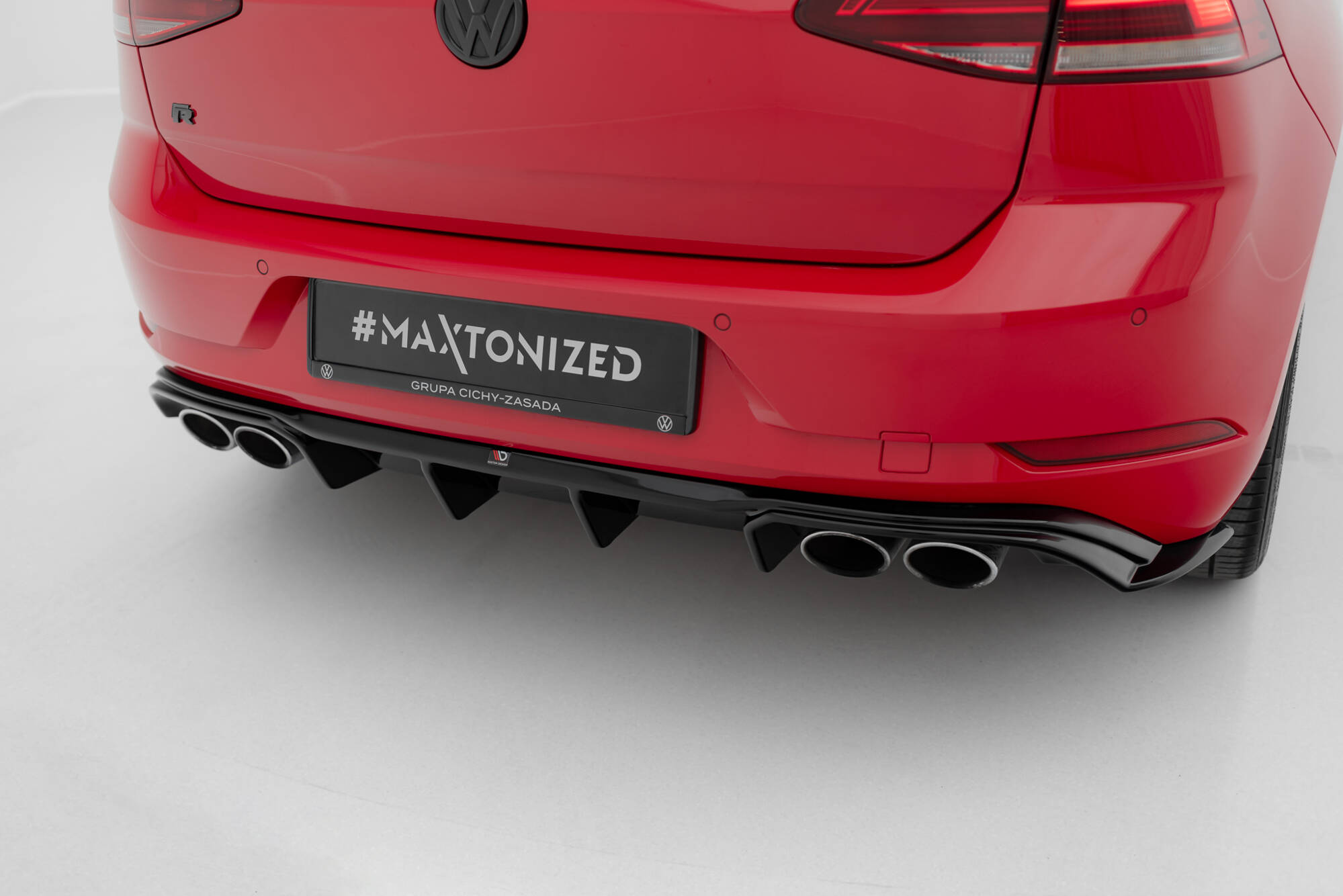 Diffusor Heck Ansatz V.3 für VW Golf R Mk7 Facelift schwarz Hochglanz