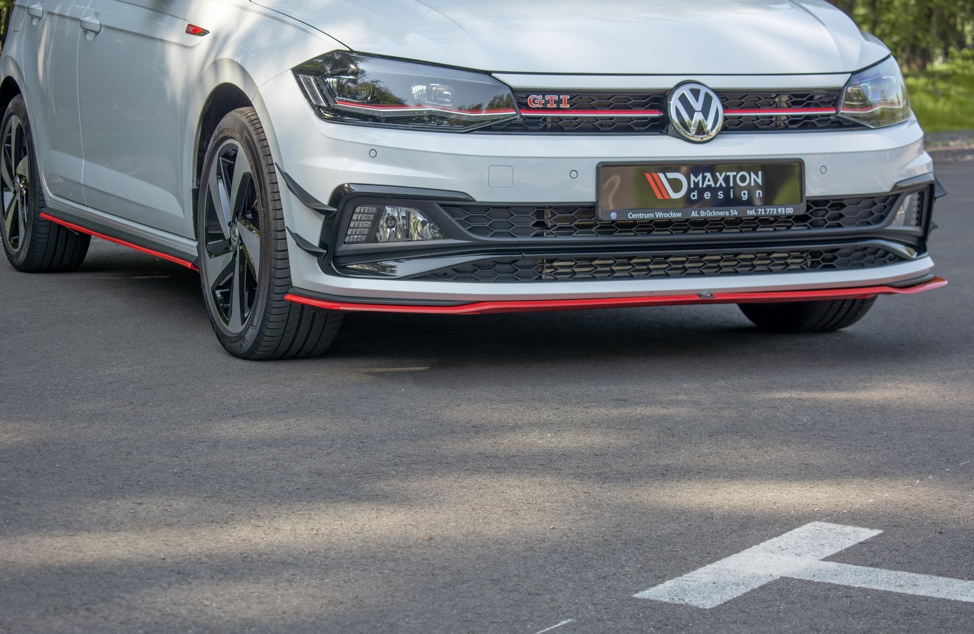 Front Ansatz V.2 für VW Polo GTI / R-line Mk6 schwarz Hochglanz