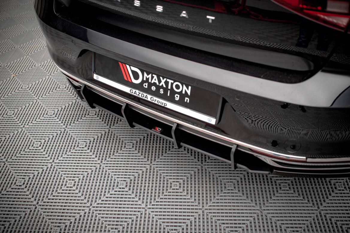 Heckansatz Diffusor passend für VW Passat B8 FL schwarz-rot