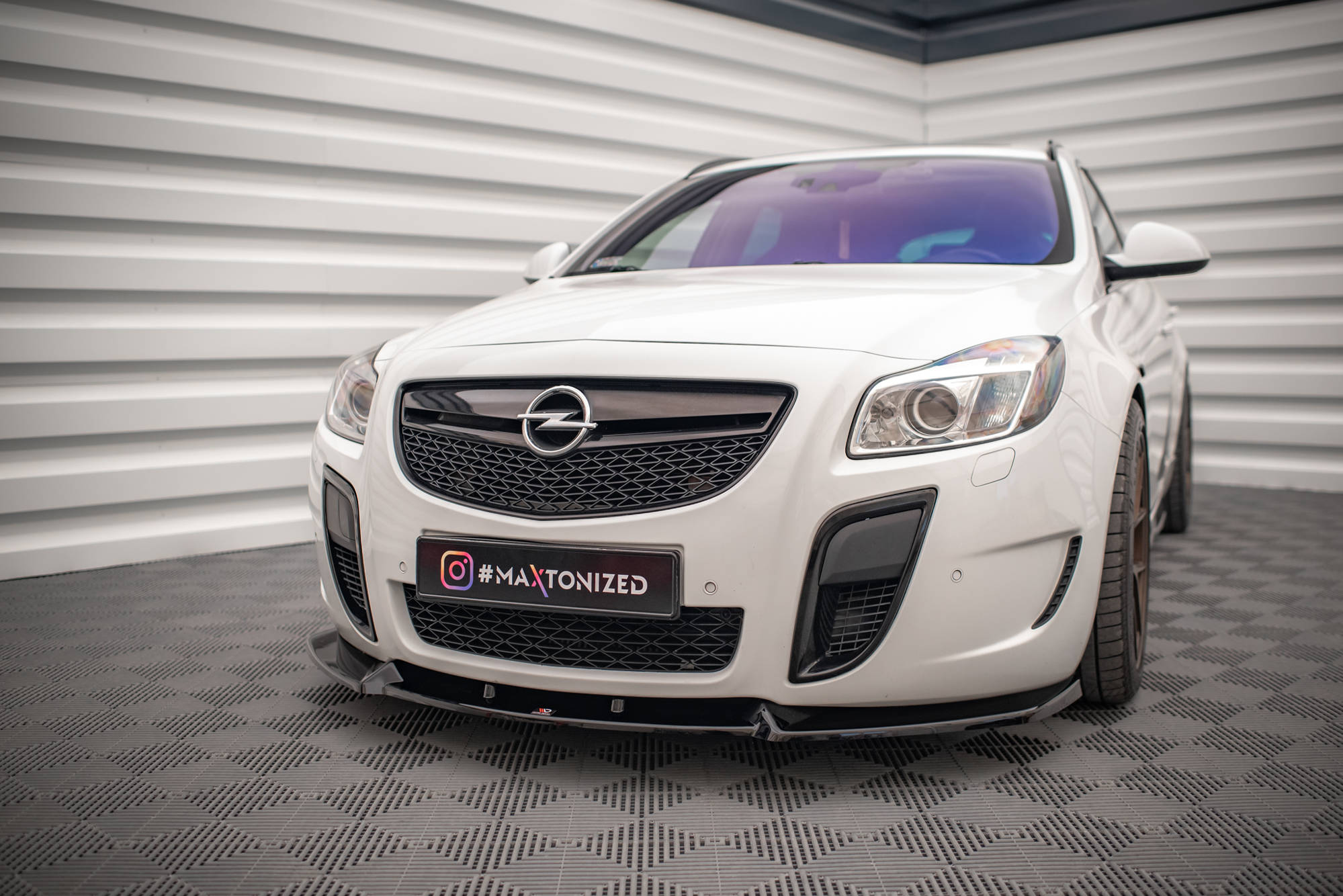 Street+ Spoilerlippe Front Ansatz V.2 passend für Opel Insignia OPC Mk1 schwarz Hochglanz