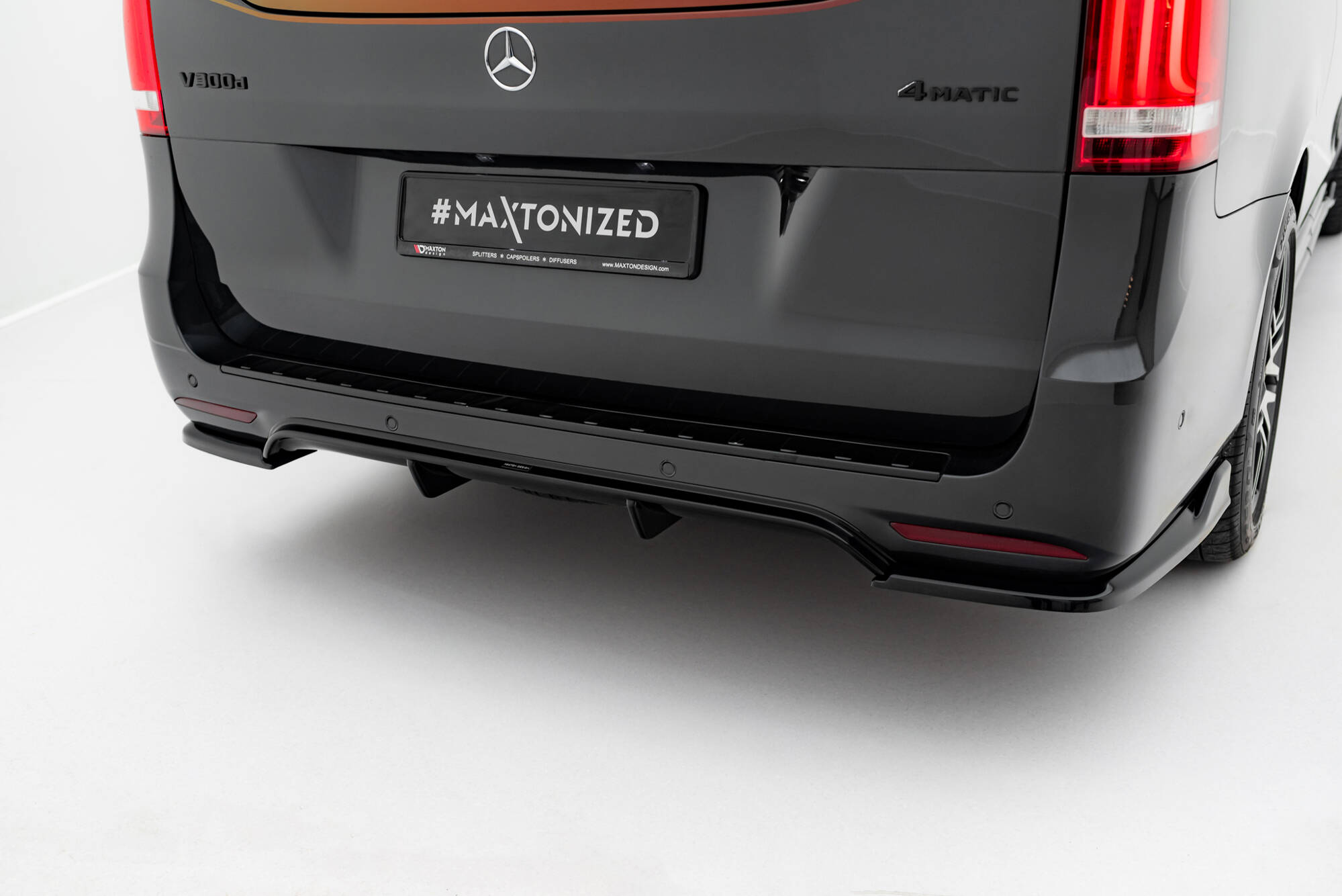 Street+ Heck Ansatz Diffusor passend für Mercedes V-Klasse AMG-Line W447 FL schwarz Hochglanz