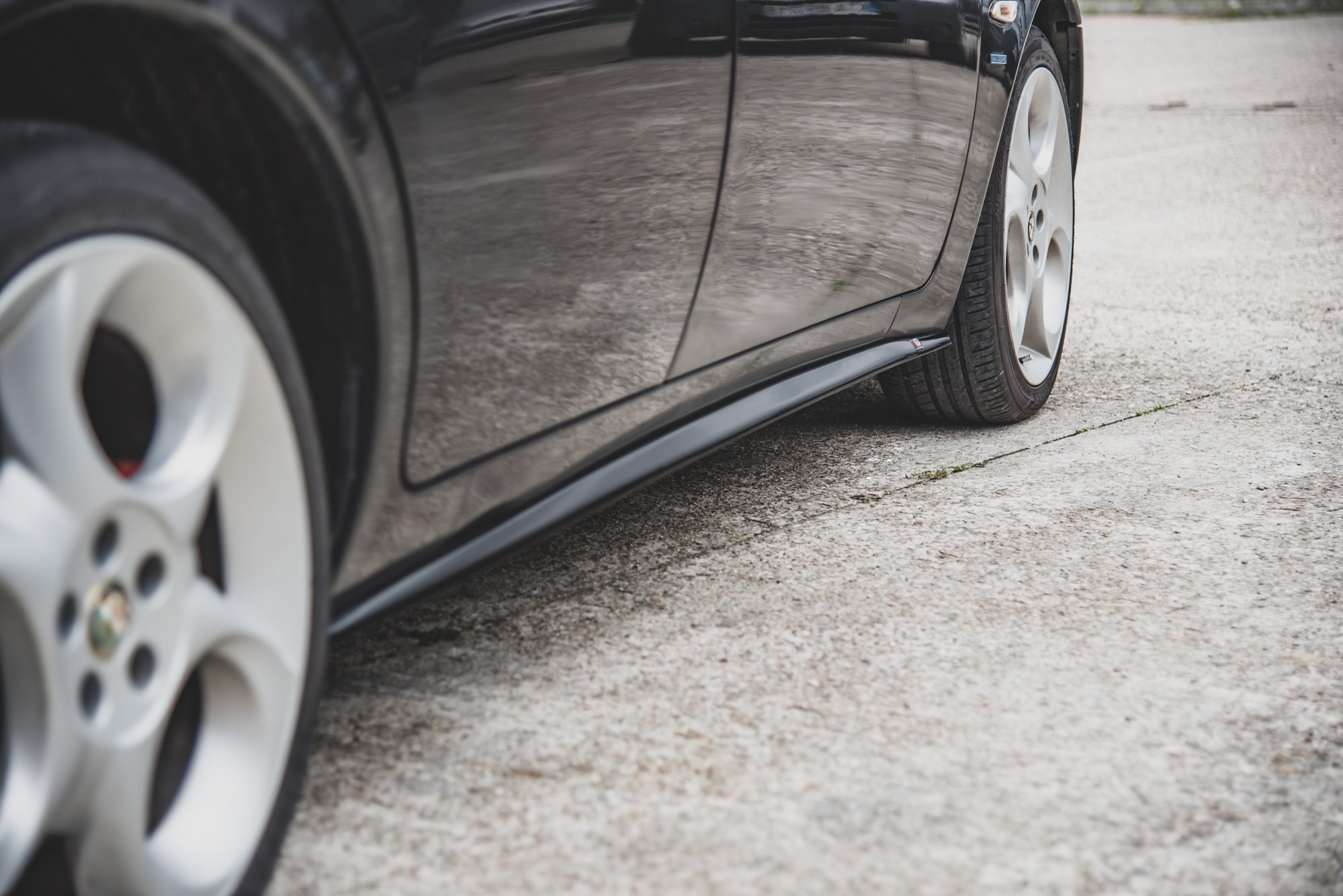 Seitenschweller Ansatz für Alfa Romeo 156 Facelift schwarz Hochglanz