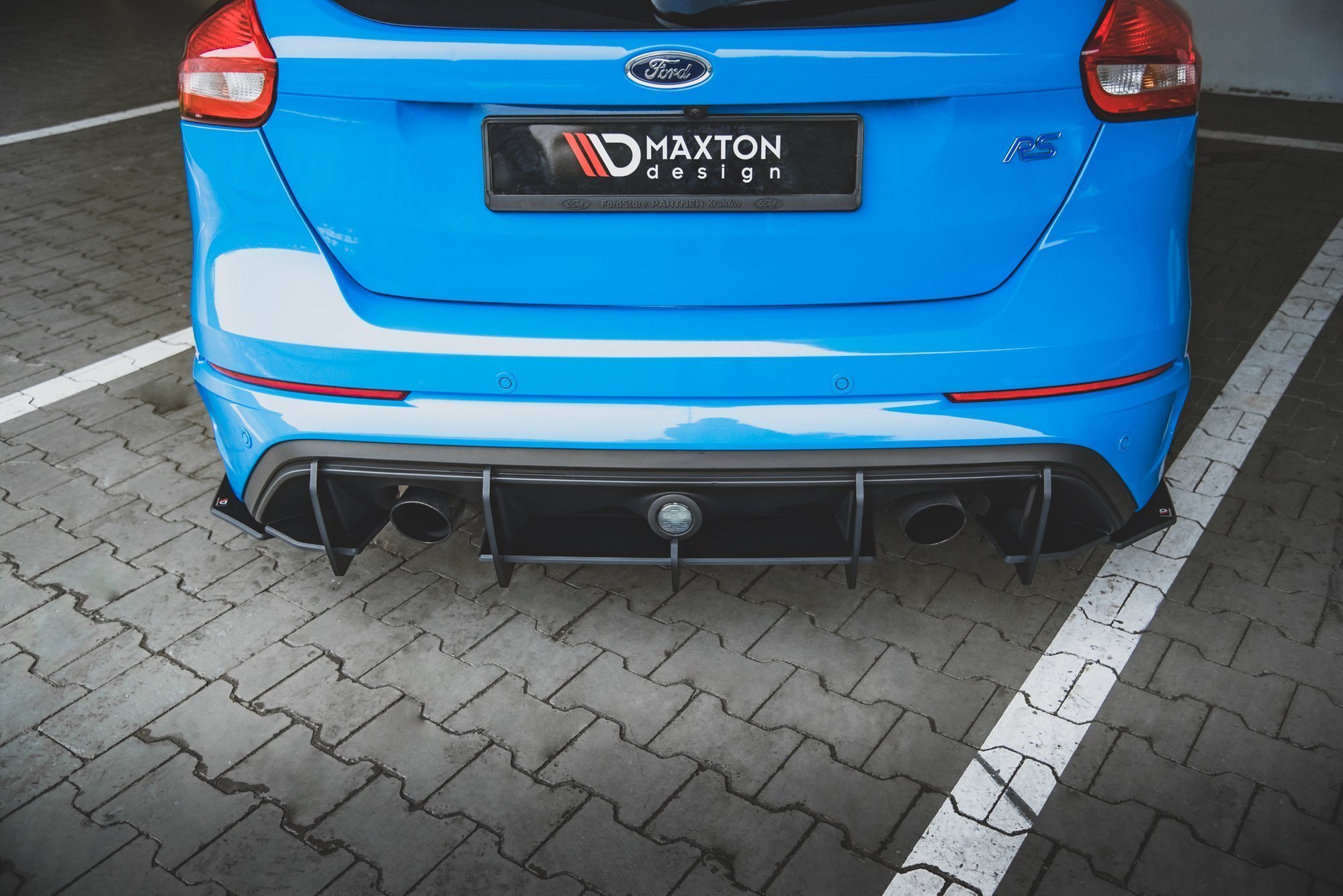 Street Pro Heckschürze Heck Ansatz Diffusor passend für Ford Focus RS Mk3 schwarz-rot