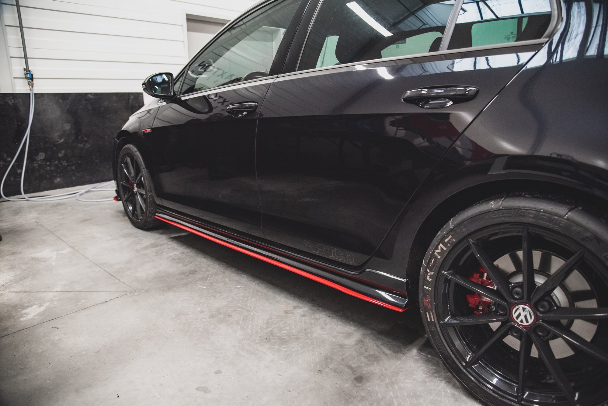 Seitenschweller Ansatz für VW Golf GTI TCR Mk7 schwarz Hochglanz
