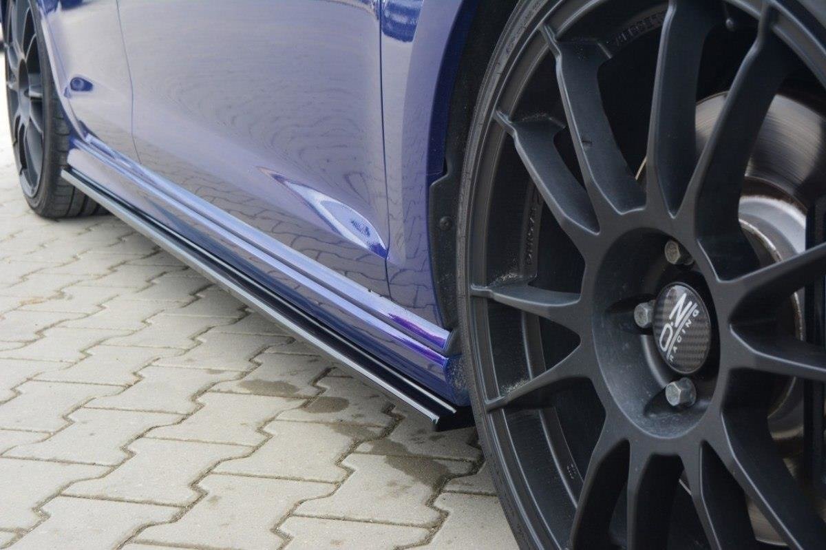 Street+ Seitenschweller Leisten V.1 passend für VW Golf R / R-Line Mk7 schwarz Hochglanz