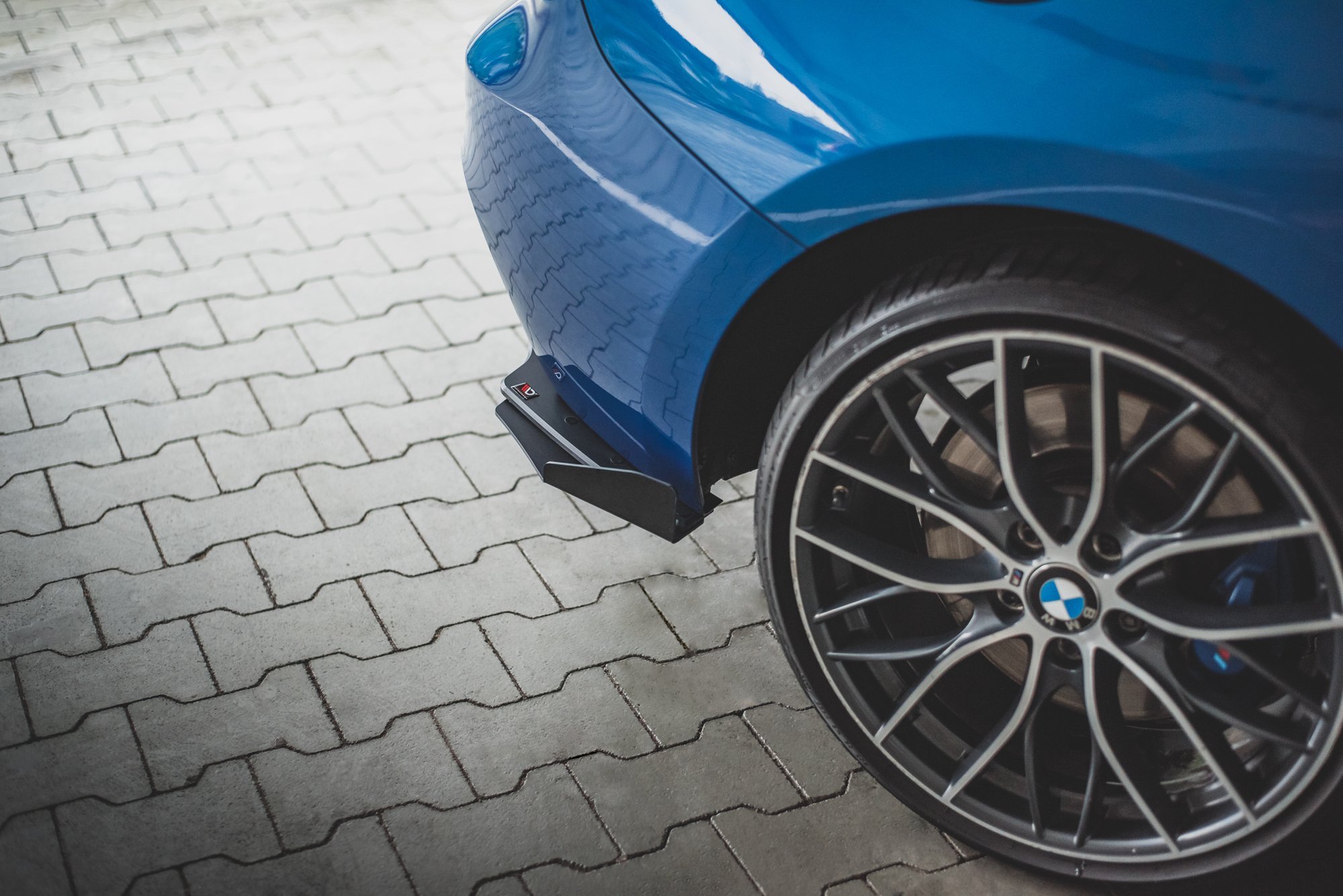 Street Pro Heck Ansatz Flaps passend für BMW M135i F20 rot+ Hochglanz Flaps