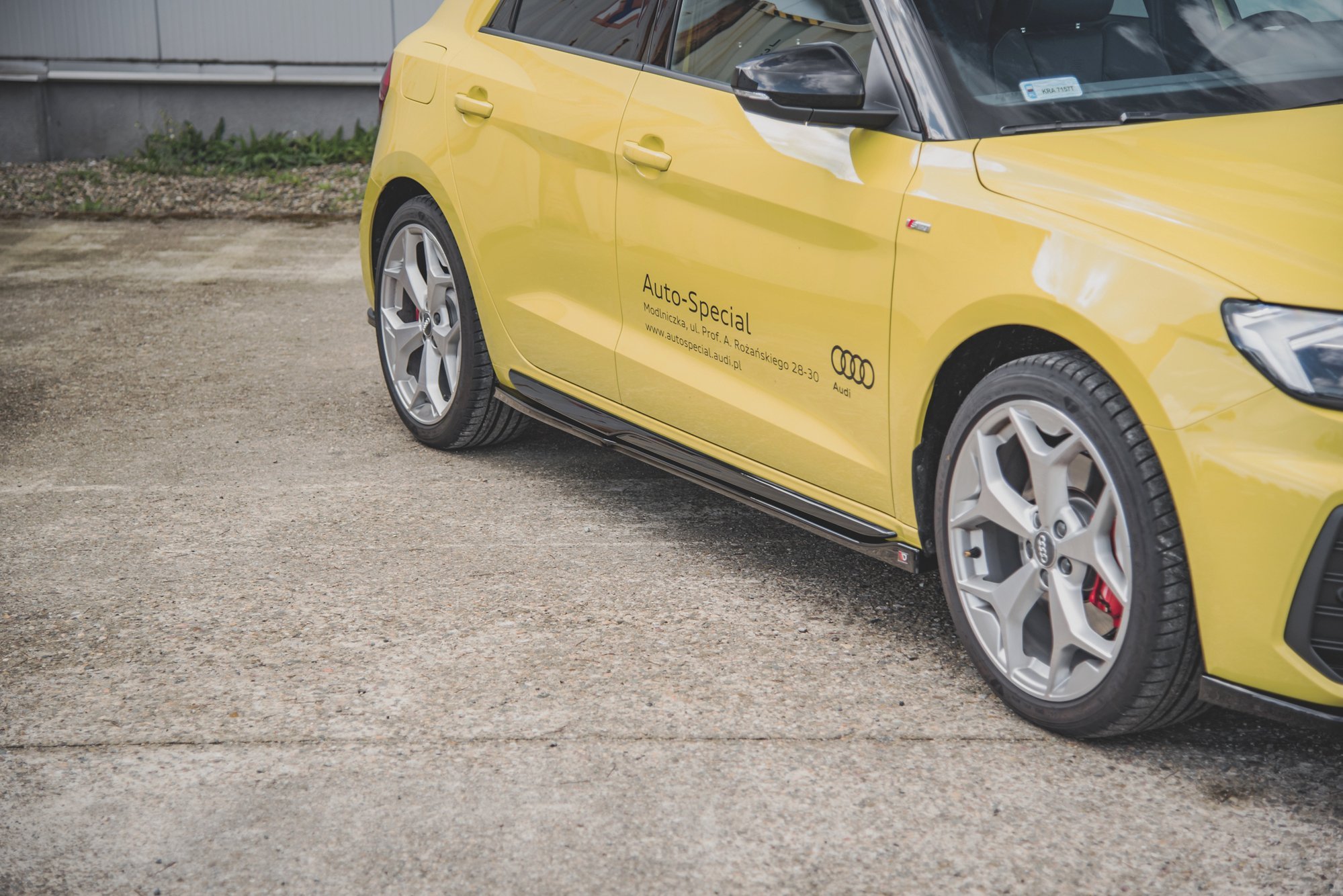 Seitenschweller Ansatz für Audi A1 S-Line GB schwarz Hochglanz