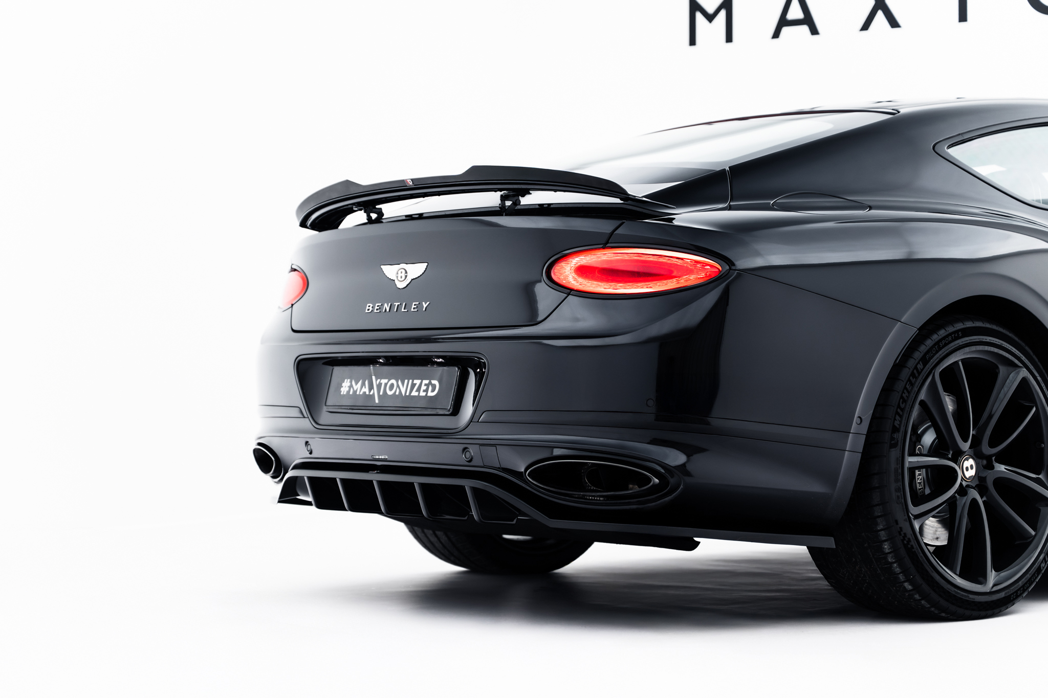Diffusor Heckansatz passend für Bentley Continental GT Coupe Mk3 schwarz Hochglanz