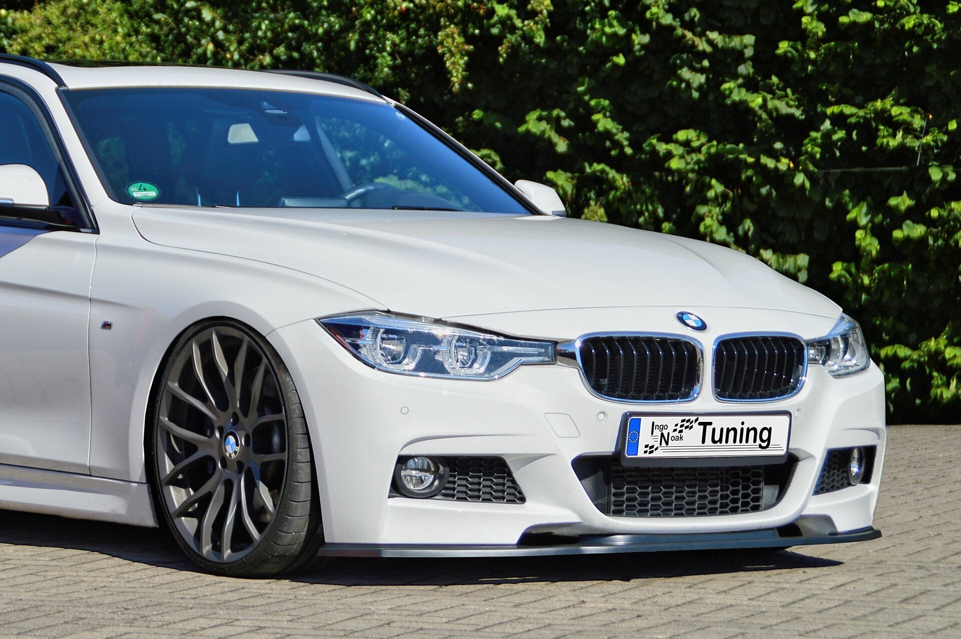 CUP Frontspoilerlippe für BMW 3er F30 F31 mit M-Paket ab Bj. 2011- Carbon Optik