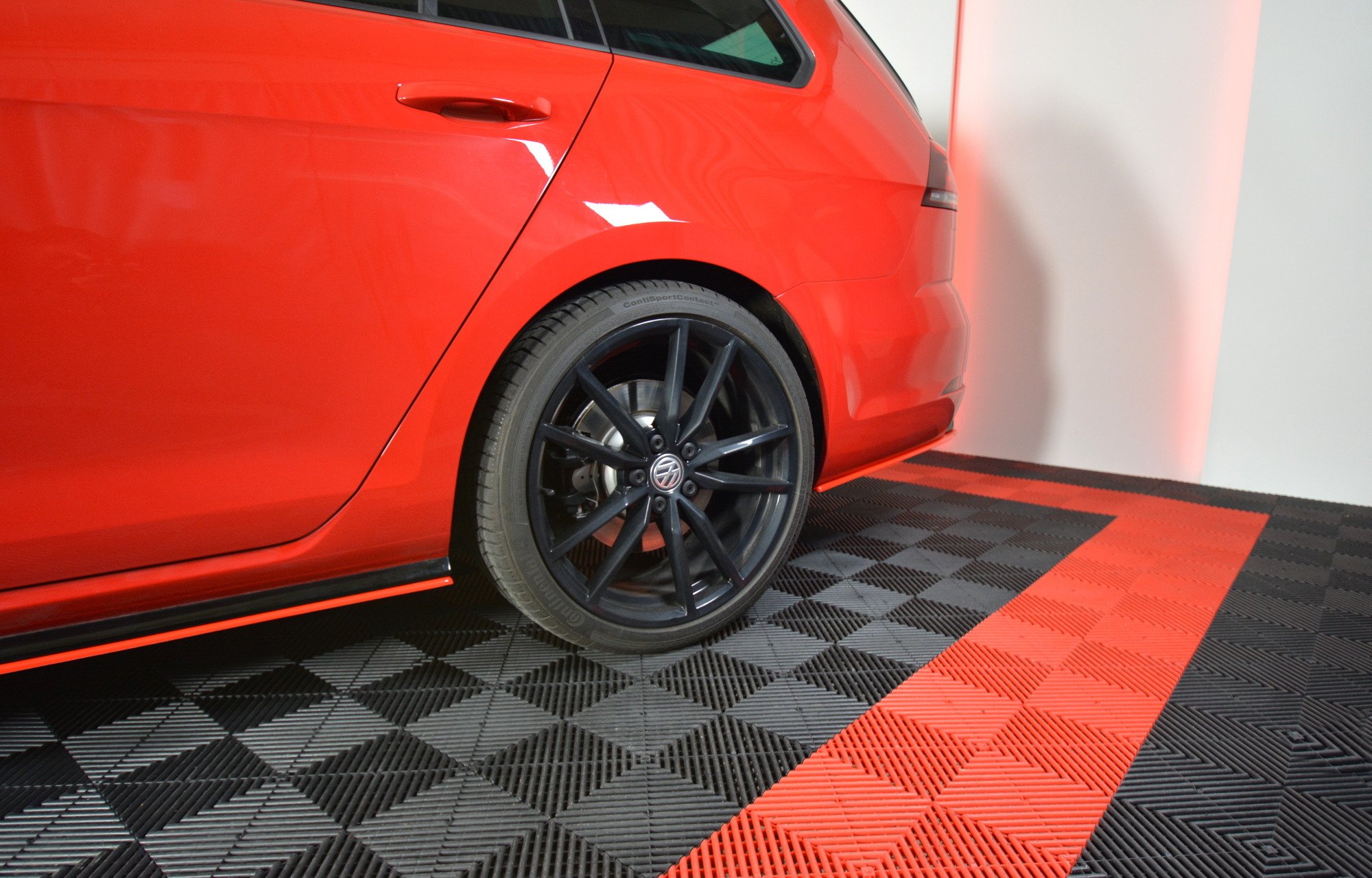 Heck Ansatz Flaps Diffusor V.2 für VW GOLF 7 R VARIANT FACELIFT