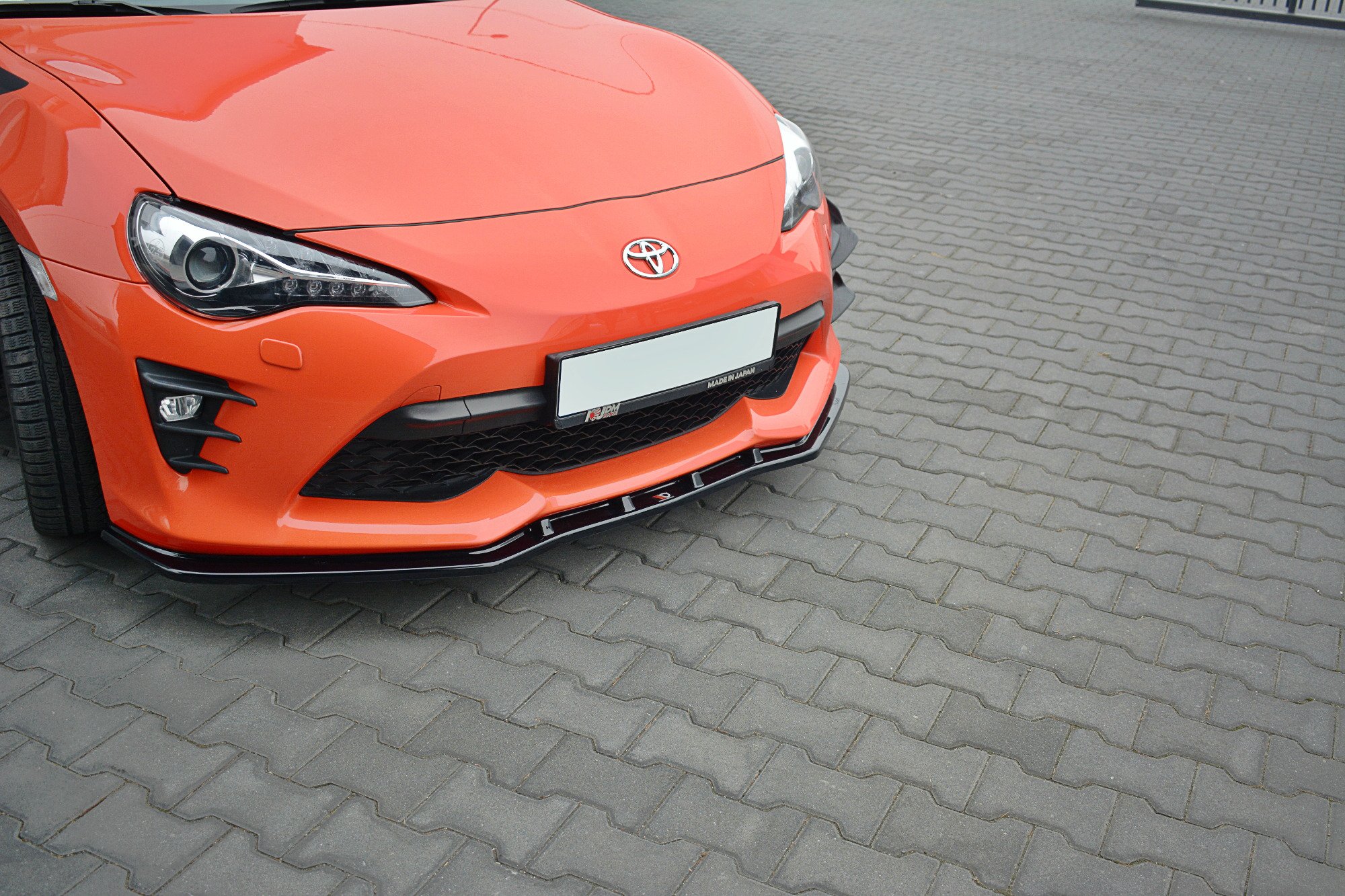 Front Ansatz V.3 für Toyota GT86 Facelift schwarz Hochglanz