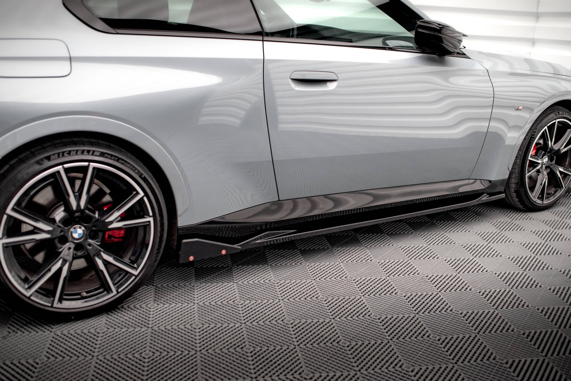Street+ Seitenschweller Leisten V.2 + Flaps passend für BMW 2 Coupe M-Paket / M240i G42