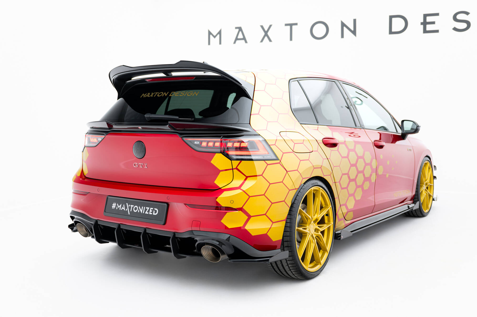 Hintere Seiten Flaps passend für VW Golf GTI Clubsport Mk8 FL schwarz Hochglanz