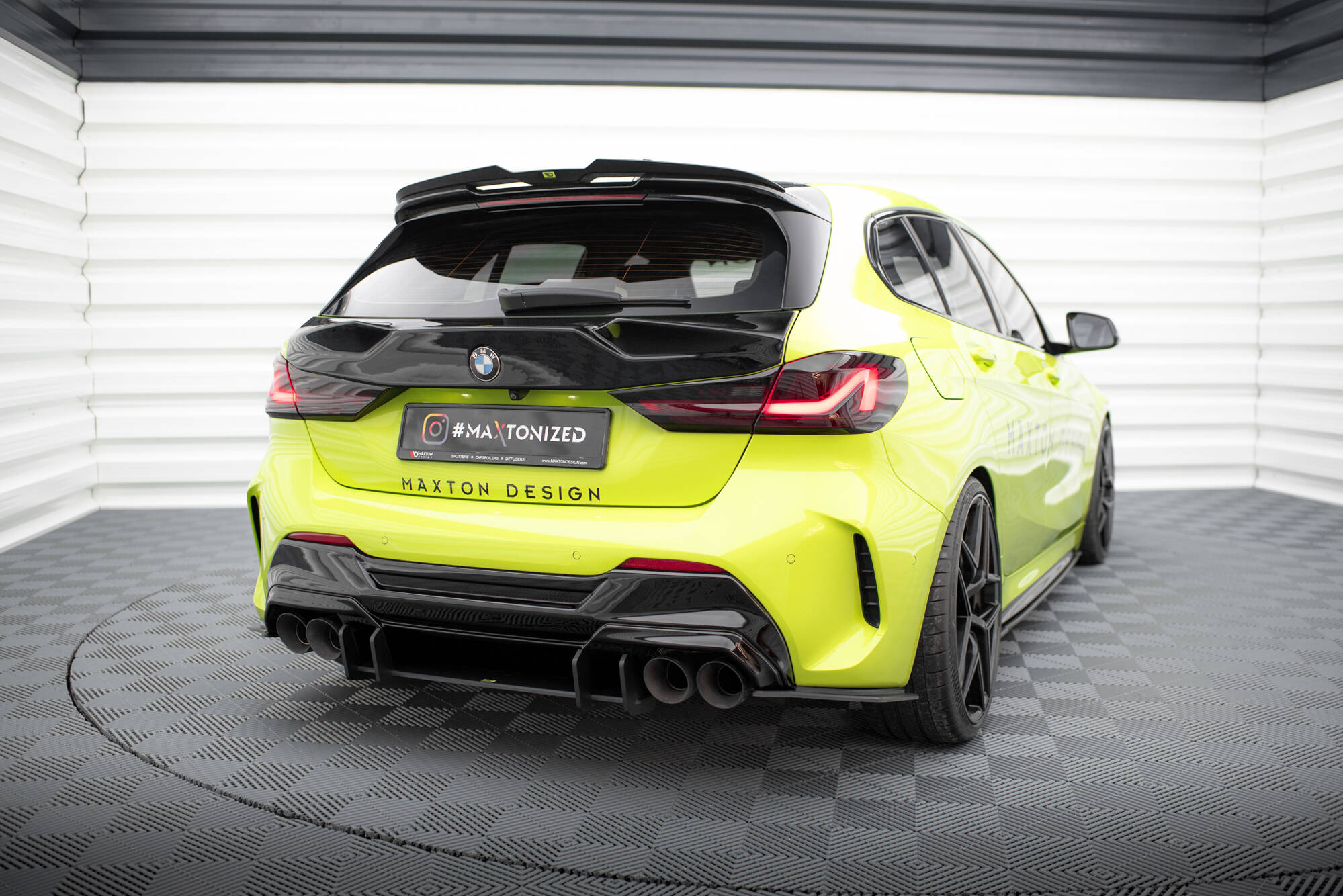 Street Pro Heck Ansatz Flaps V.2 passend für BMW 1er F40 M-Paket / M135i rot