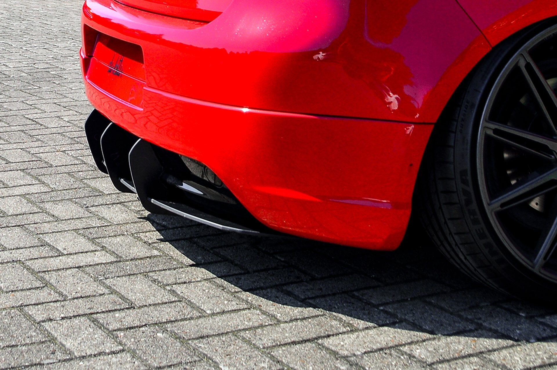 gefräster Heckansatz mit Finnen für VW Golf 5 GTi Edition 30 Bj. 2003-2008
