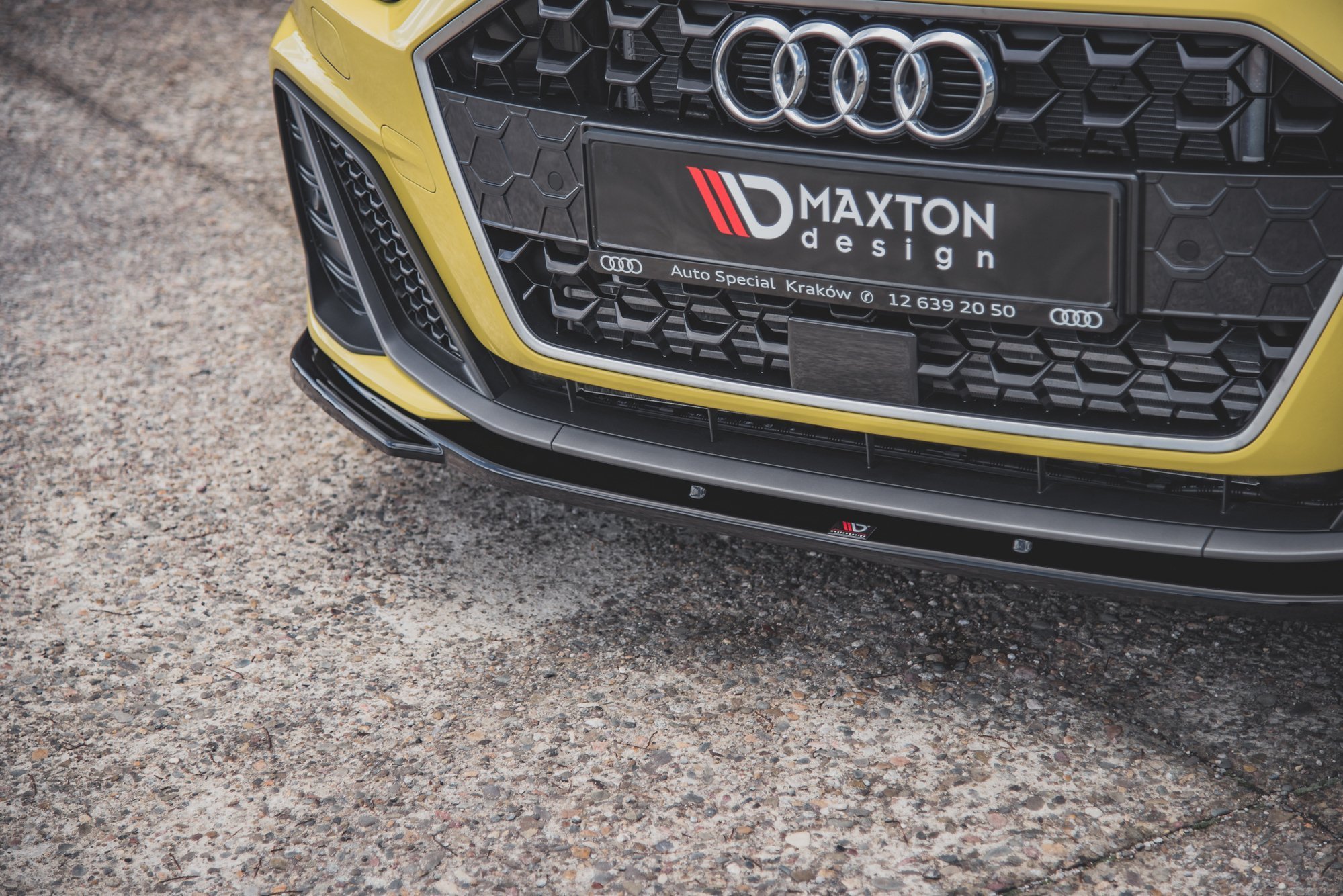 Front Ansatz V.2 für Audi A1 S-Line GB schwarz Hochglanz
