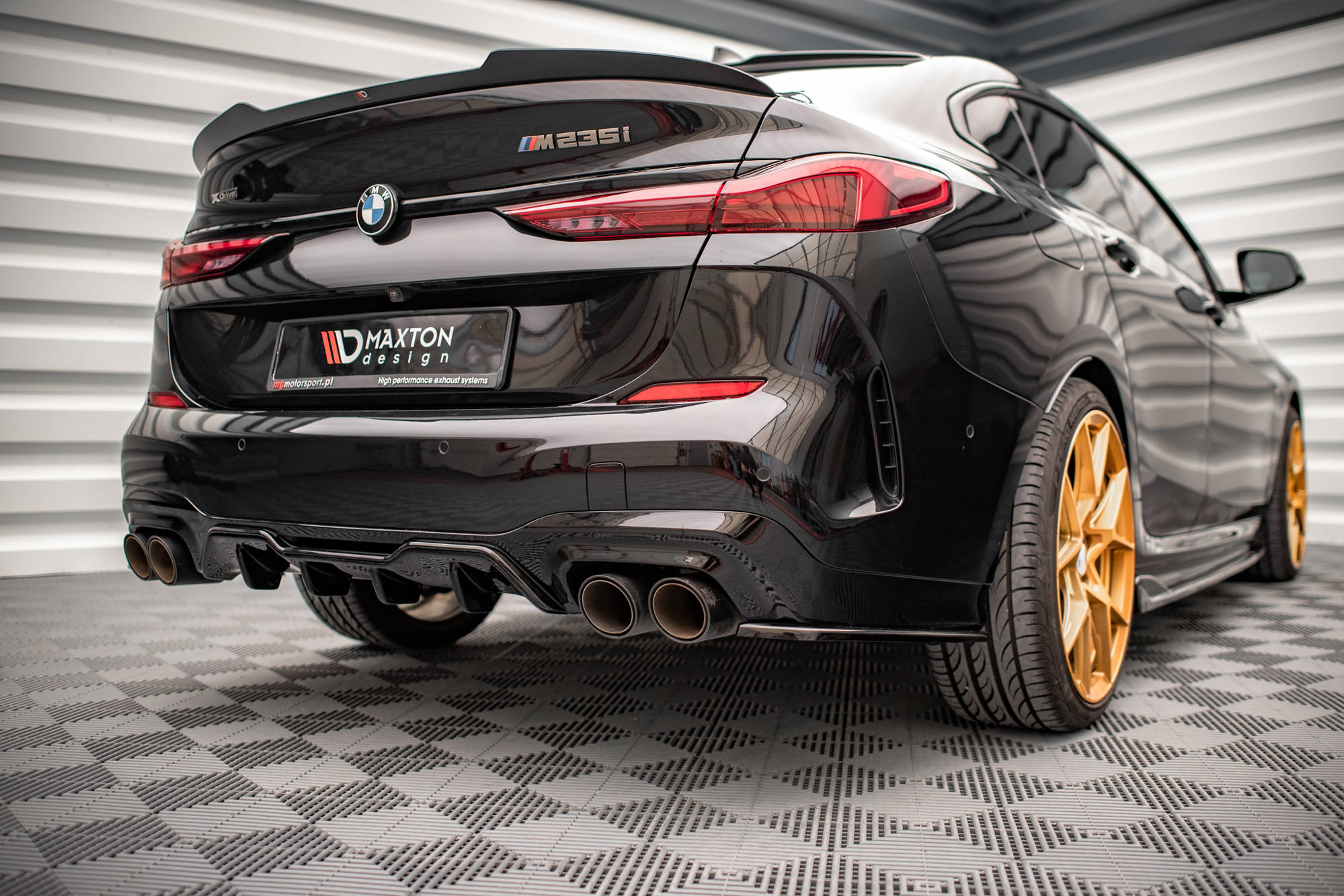 Street+ Heck Ansatz Diffusor passend für BMW M235i Gran Coupe F44 schwarz Hochglanz