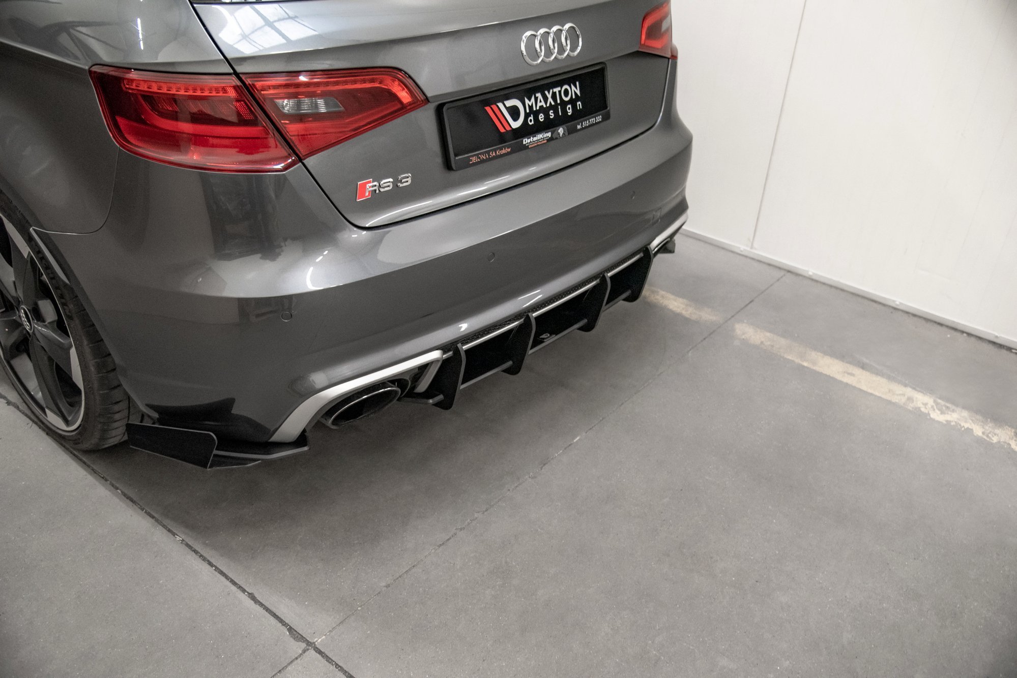 Street Pro Heckschürze Heck Ansatz Diffusor V.1 passend für Audi RS3 8V Sportback rot