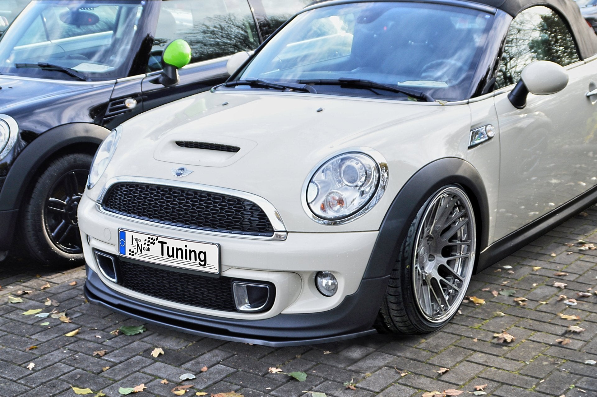 CUP Frontspoilerlippe für Mini Cooper R57 ab Bj. 2006-14 Schwarz Glanz