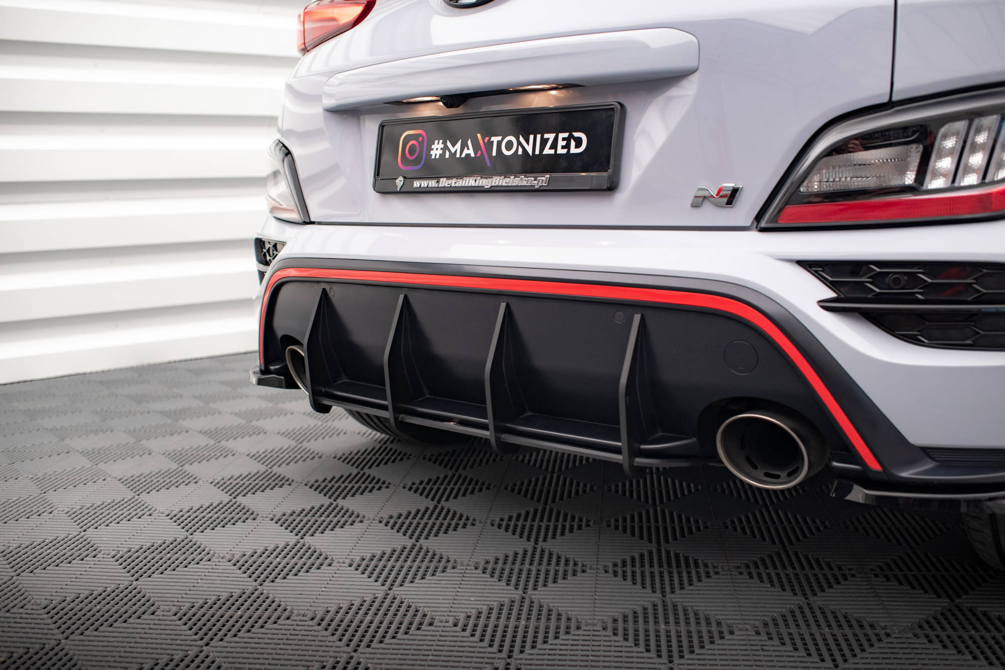 Street Pro Heckschürze Heck Ansatz Diffusor passend für Hyundai Kona N Mk1 schwarz-rot