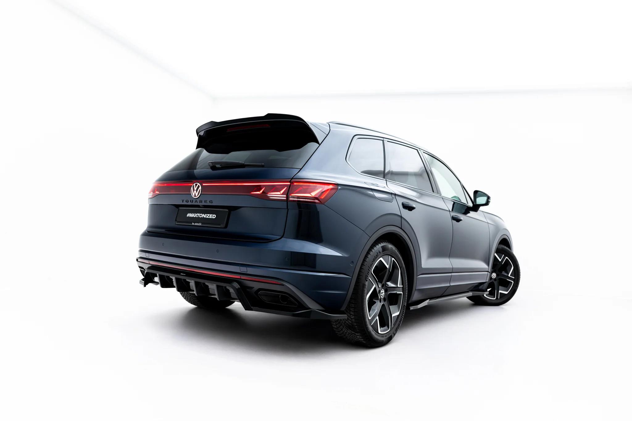 Street+ Mittlerer Diffusor RACE passend für VW Touareg Elegance Mk3 Facelift schwarz Hochglanz