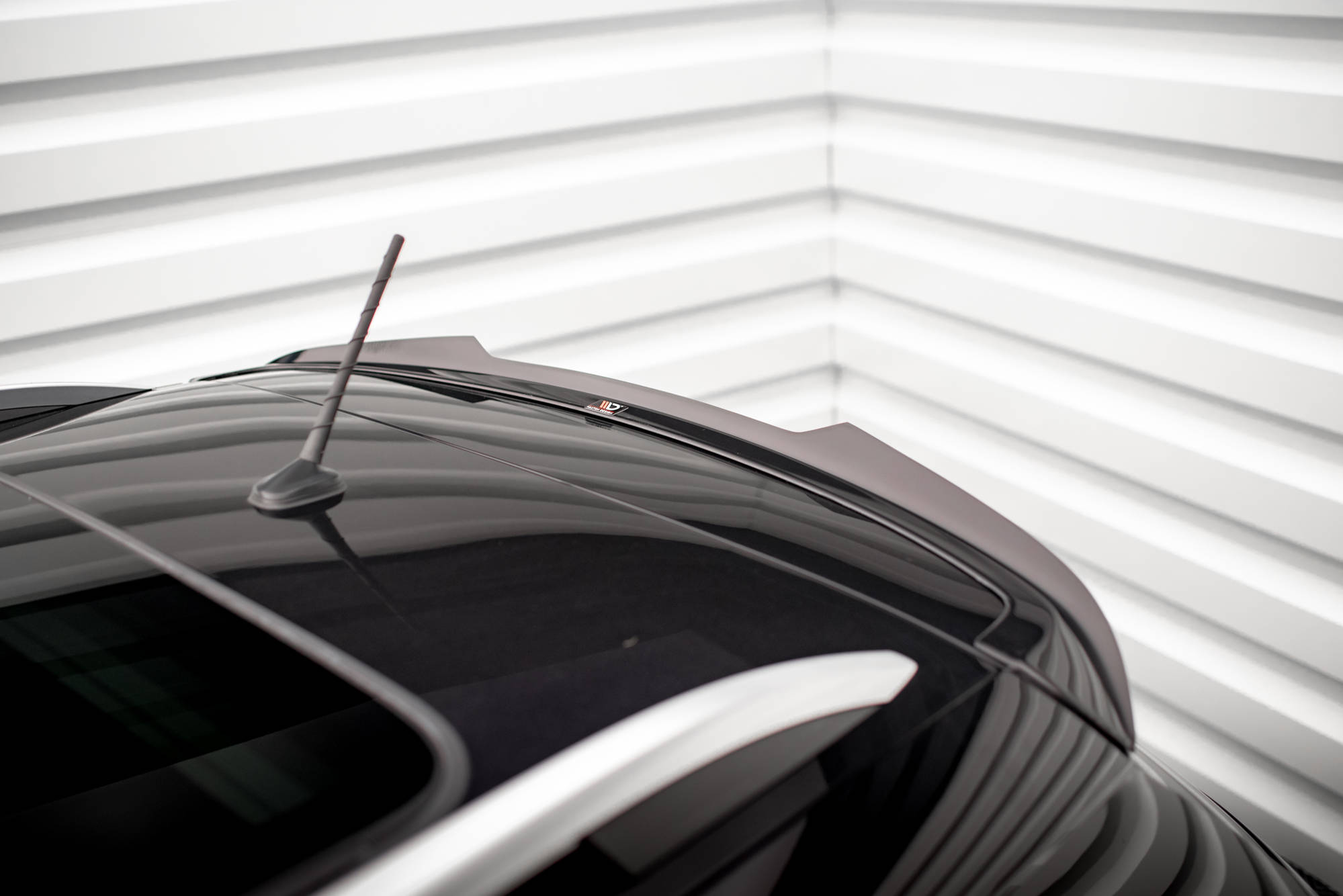 Heck Spoiler Aufsatz Abrisskante passend für Seat Ateca Mk1 schwarz Hochglanz