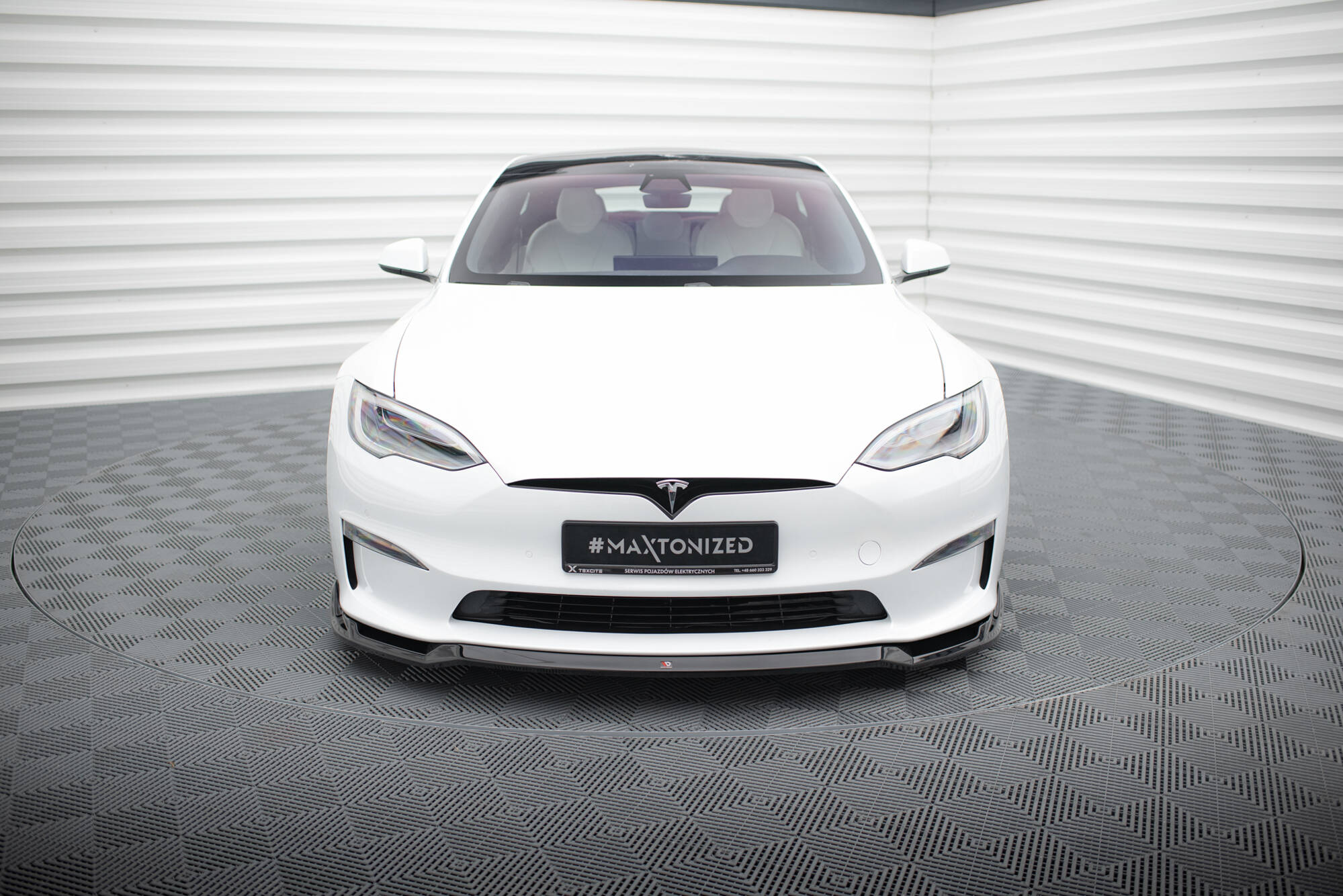 Frontlippe V.2 passend für Tesla Model S Plaid Mk1 FL schwarz Hochglanz