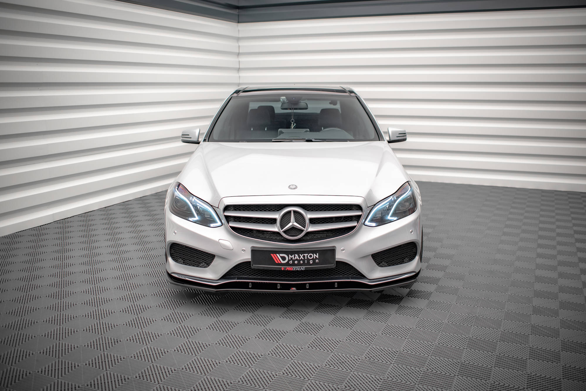 Street+ Spoilerlippe Front Ansatz V.1 passend für Mercedes E AMG-Line Limousine W212 FL schwarz Hochglanz