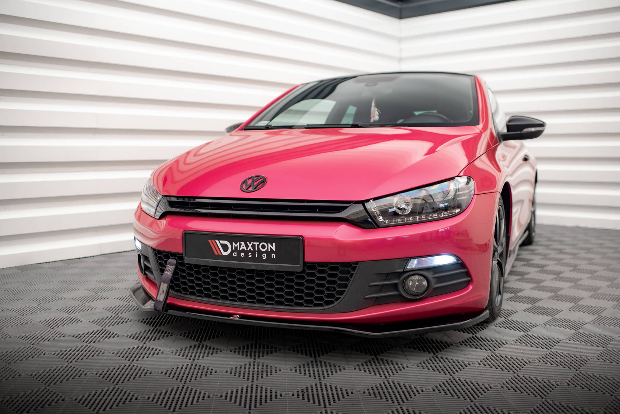 Street+ Spoilerlippe Front Ansatz V.2 passend für VW Scirocco Mk3 schwarz Hochglanz
