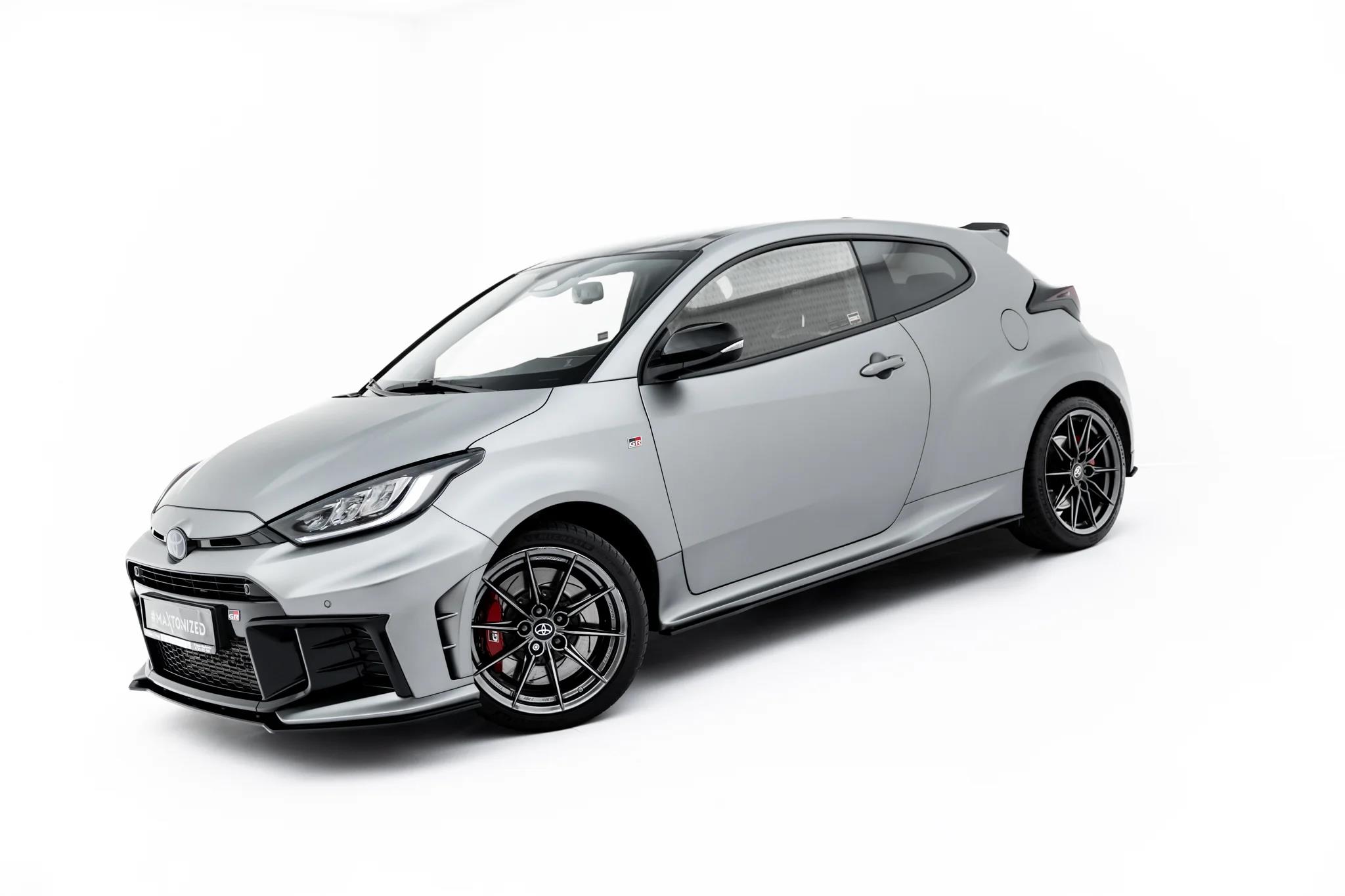Seitenschweller Ansatz Paar passend für Toyota GR Yaris Mk4 Facelift roter Kern