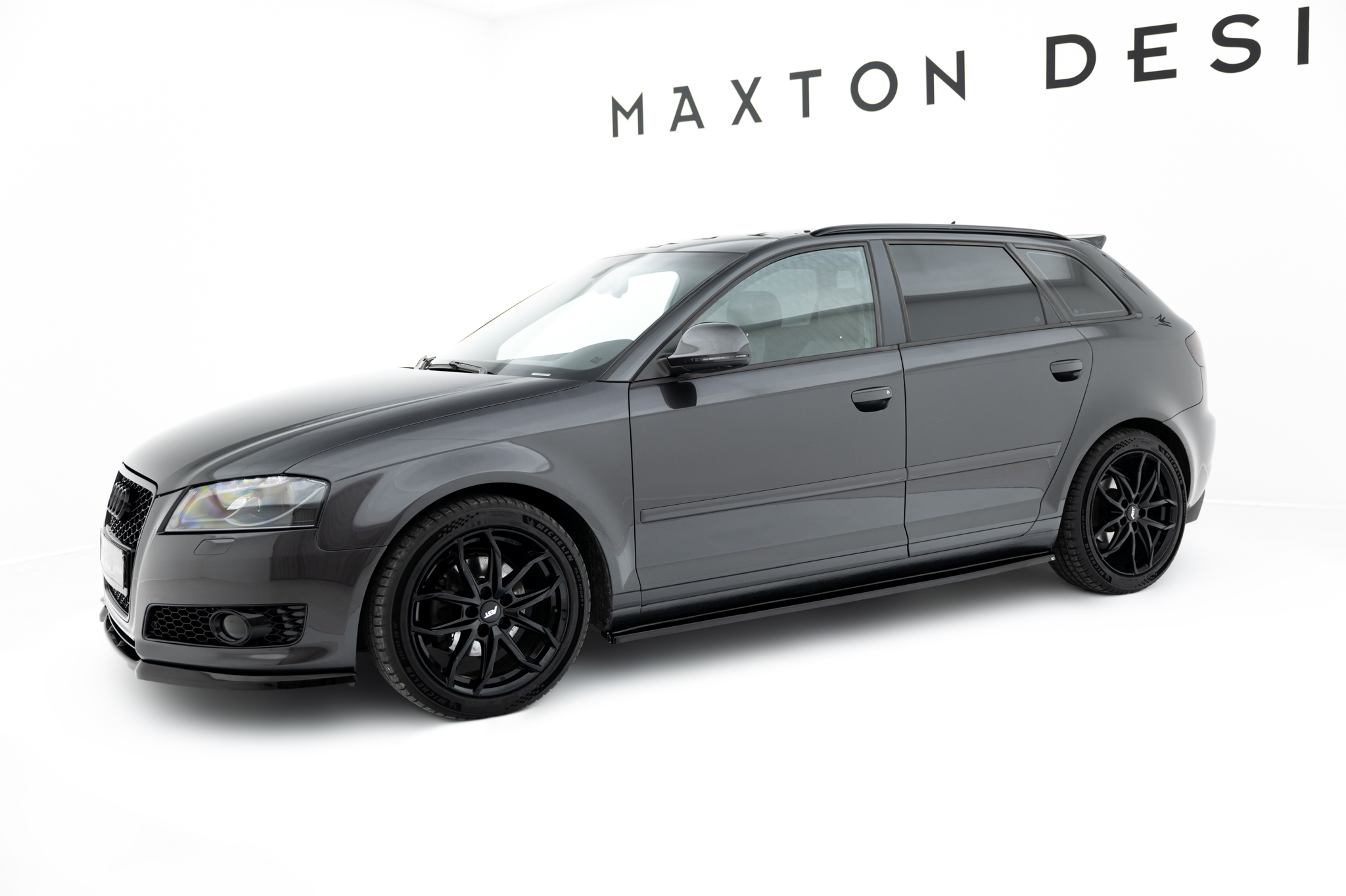 Seitenschweller Ansatz für Audi A3 Sportback 8P / 8P Facelift schwarz Hochglanz