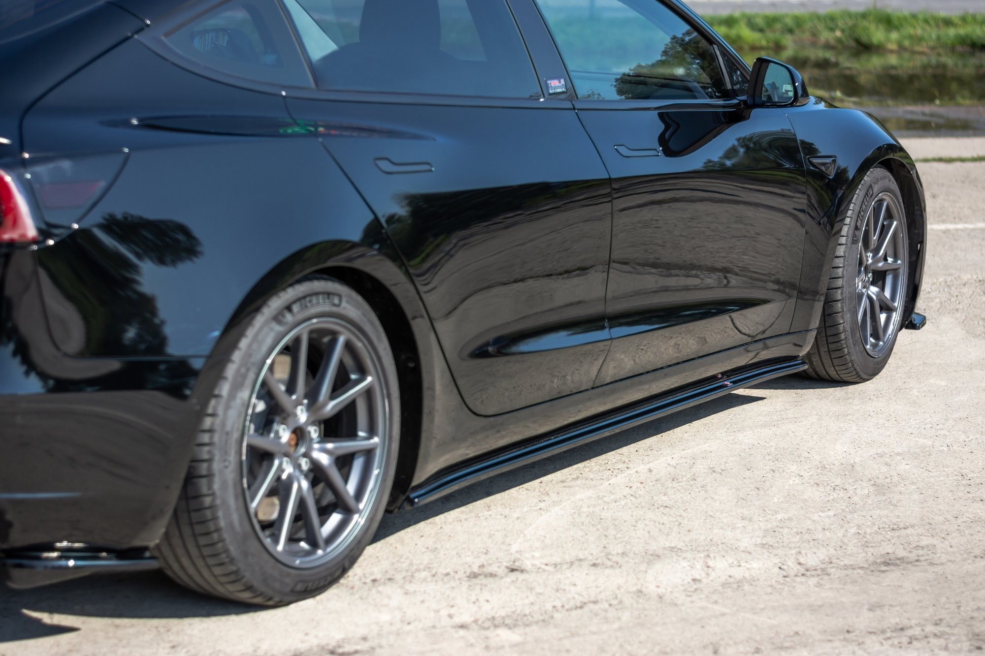 Seitenschweller Ansatz Paar passend für Tesla Model 3 / Model 3 Performance Mk1 / Mk1 FL schwarz Hochglanz