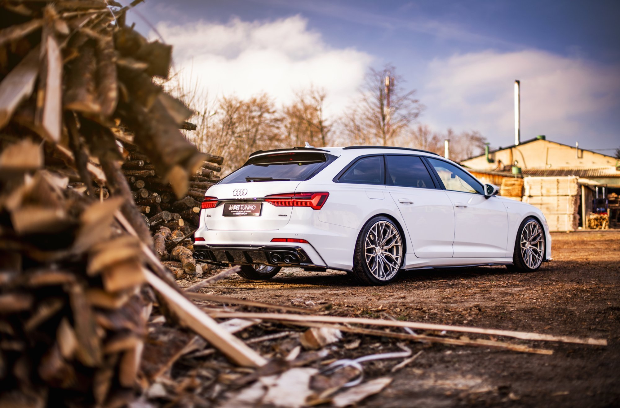 Street+ Heck Ansatz Diffusor + Endrohre chrom passend für Audi A6 S-Line / S6 C8 / C8 FL schwarz Hochglanz