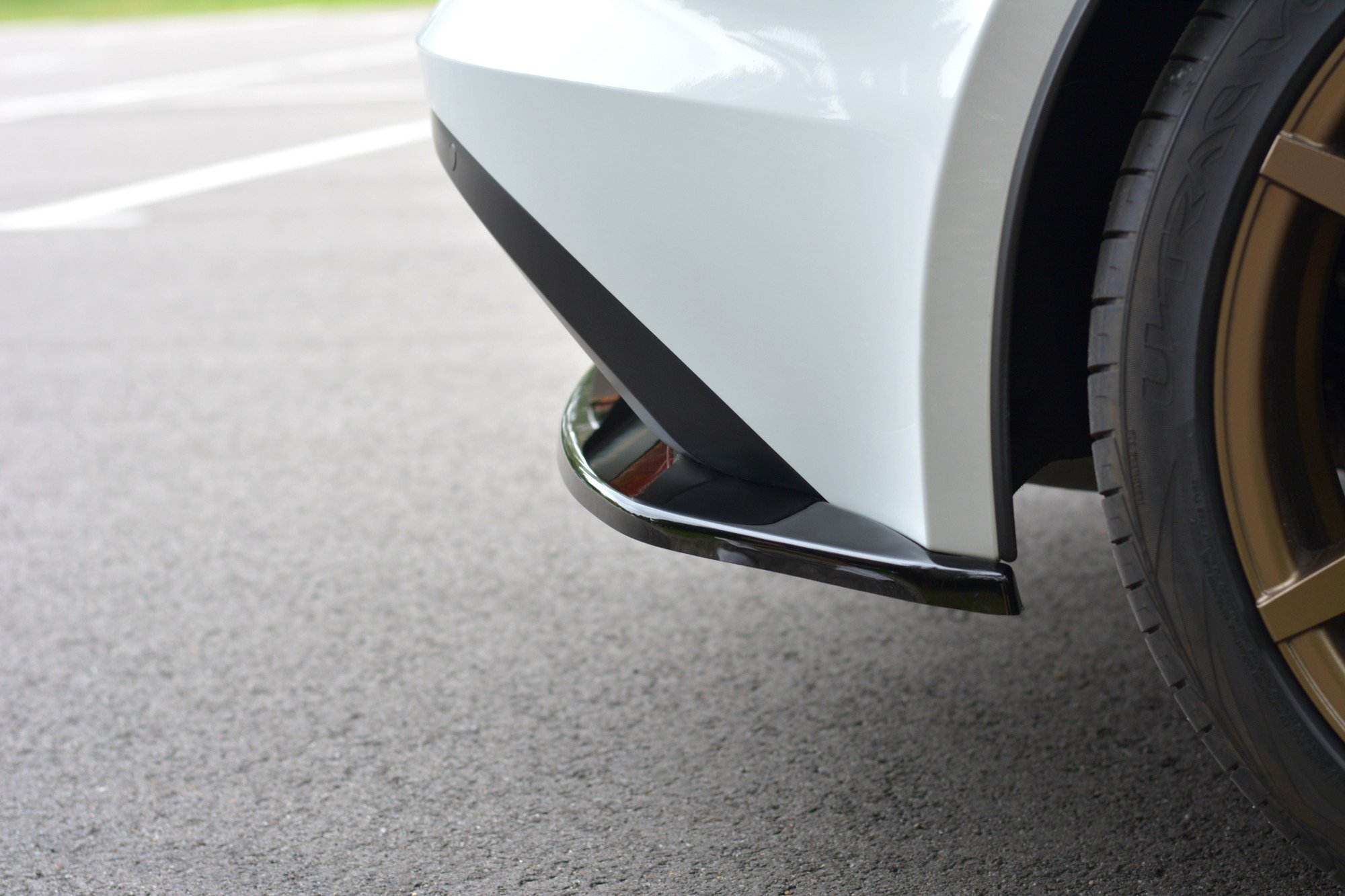 Heck Ansatz Flaps Diffusor für Jaguar F-Type schwarz Hochglanz