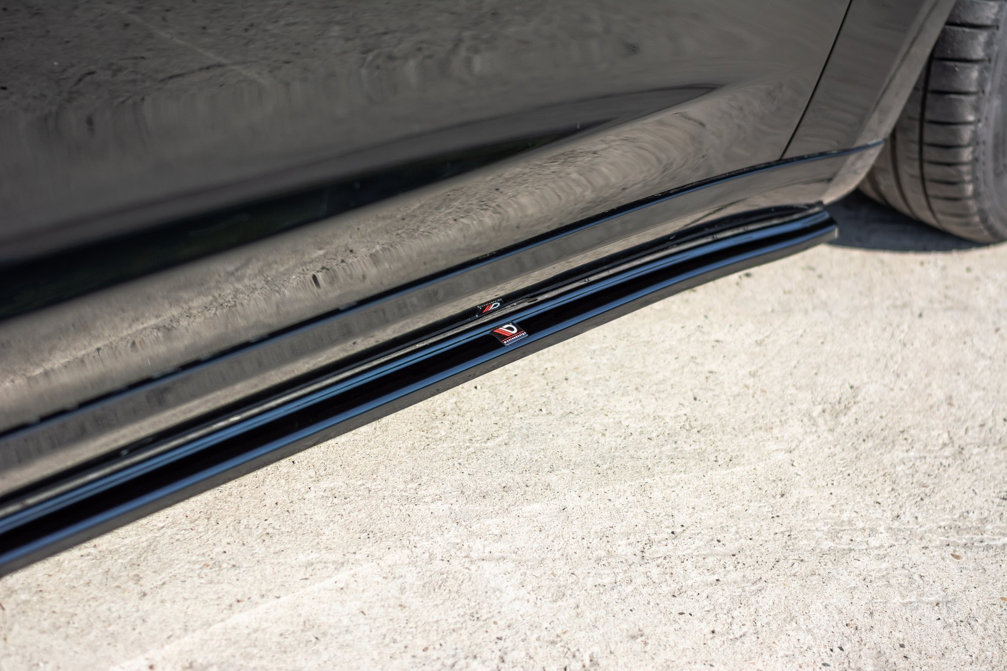 Seitenschweller Ansatz Paar passend für Tesla Model 3 / Model 3 Performance Mk1 / Mk1 FL schwarz Hochglanz
