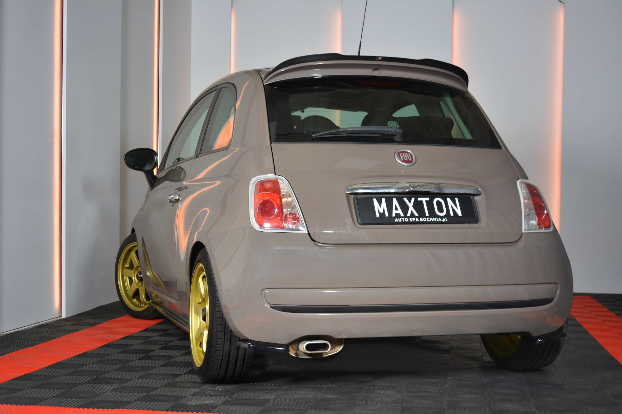 Spoiler CAP für FIAT 500 HATCHBACK SPORT vor Facelift schwarz Hochglanz