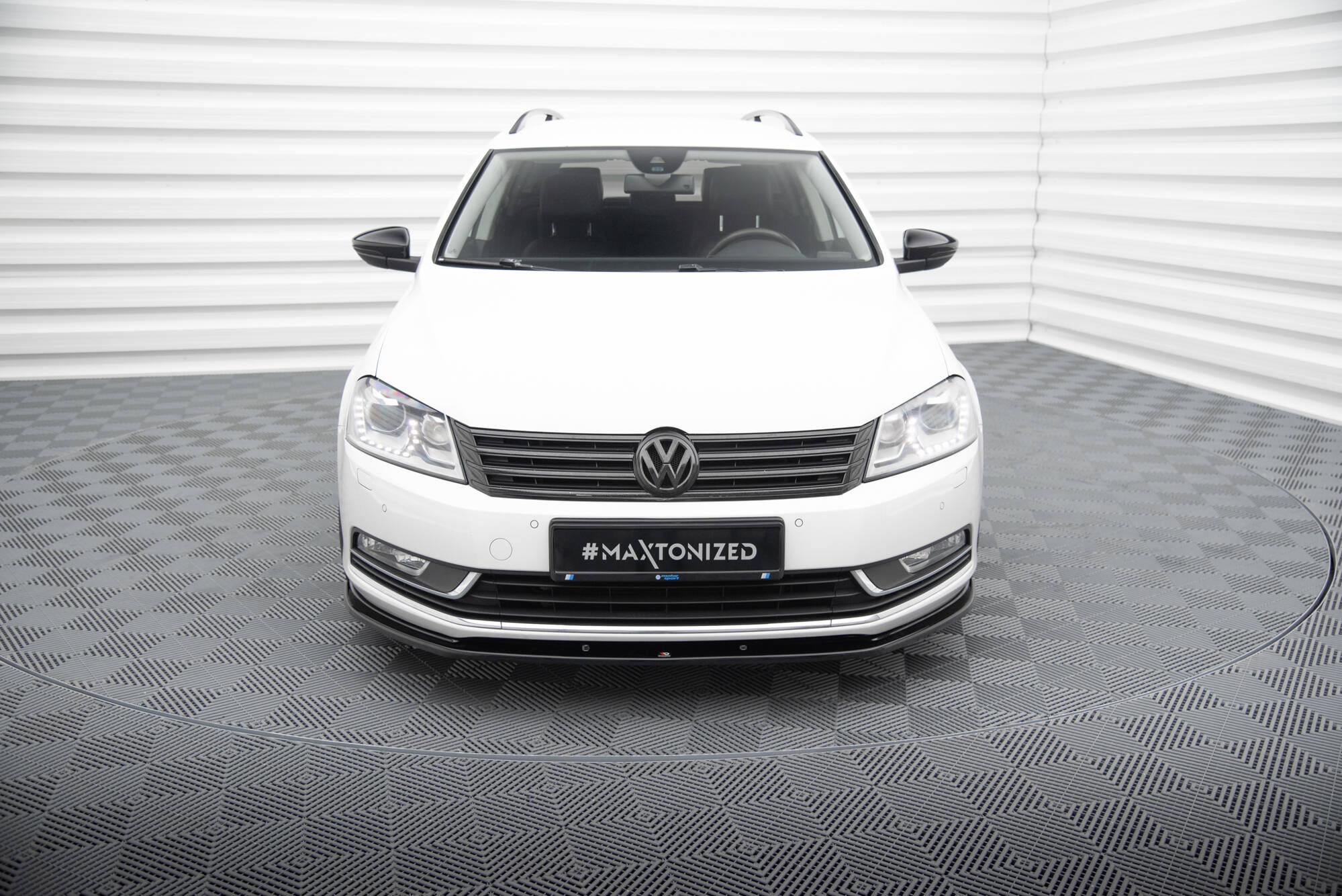 Street+ Spoilerlippe Front Ansatz V.2 passend für VW Passat B7 schwarz Hochglanz