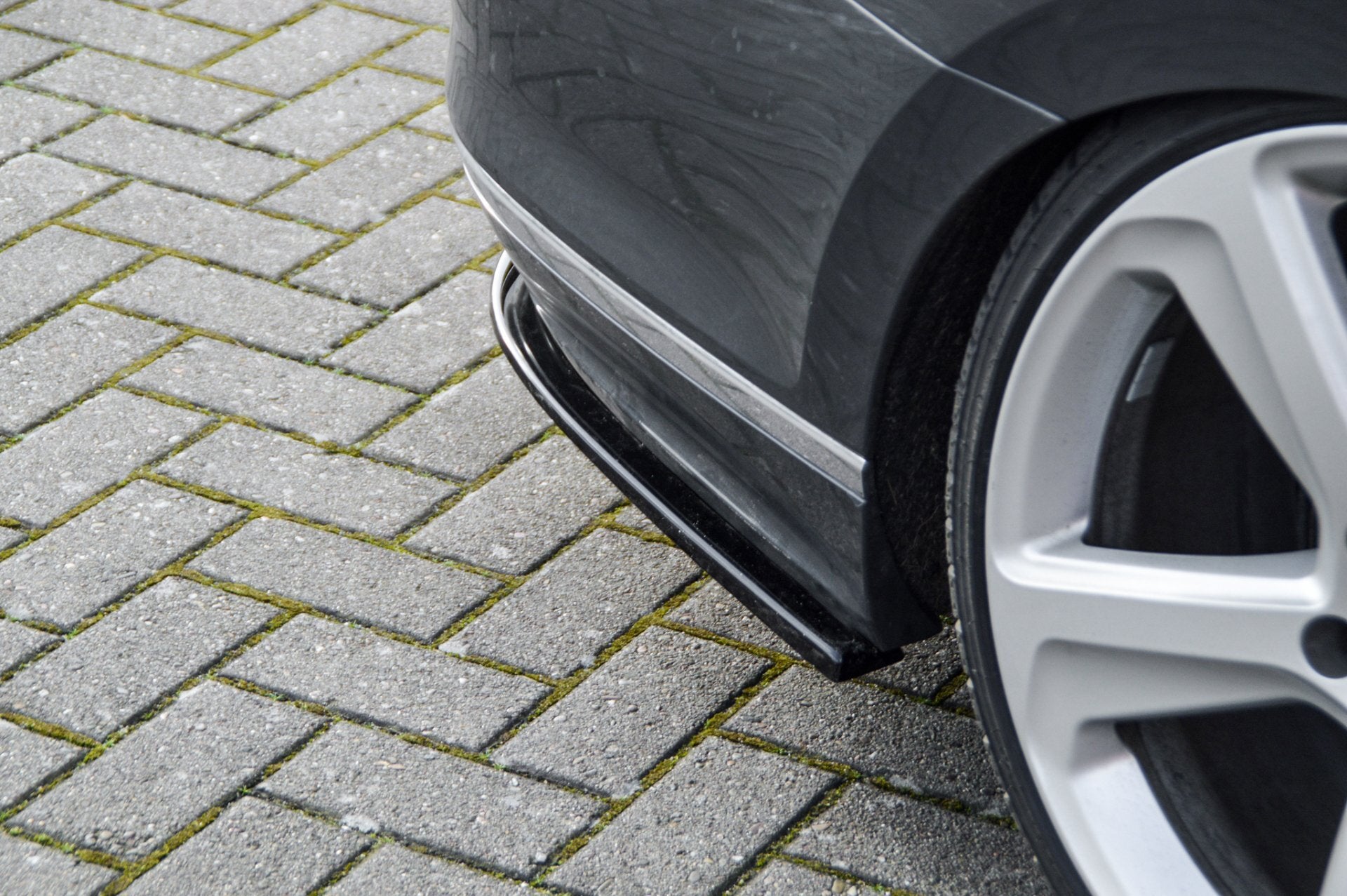 Heckansatz Seitenteile für VW Passat 3G B8 R-Line Carbon Optik