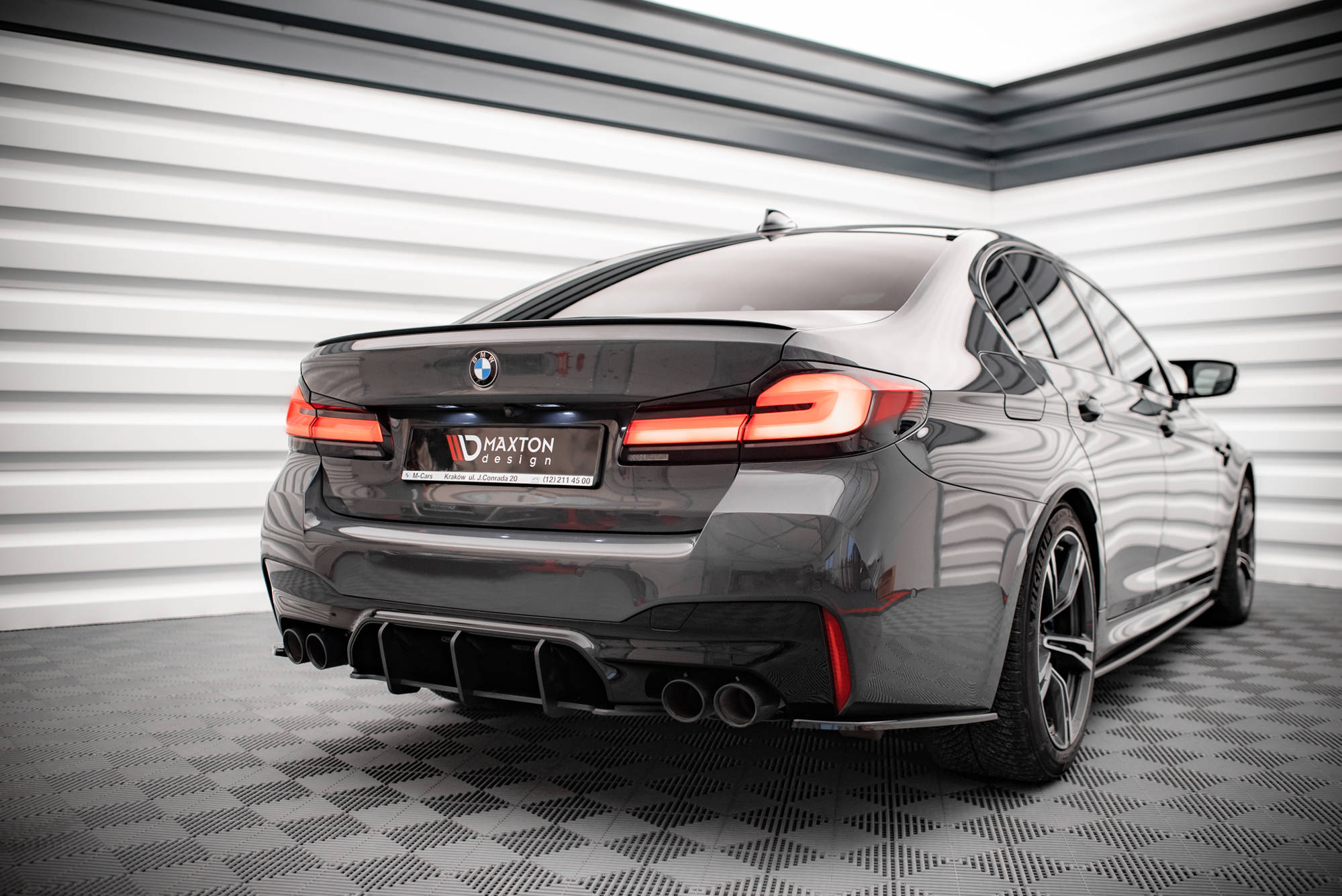 Street Pro Heckschürze Heck Ansatz Diffusor passend für BMW M5 F90 FL rot